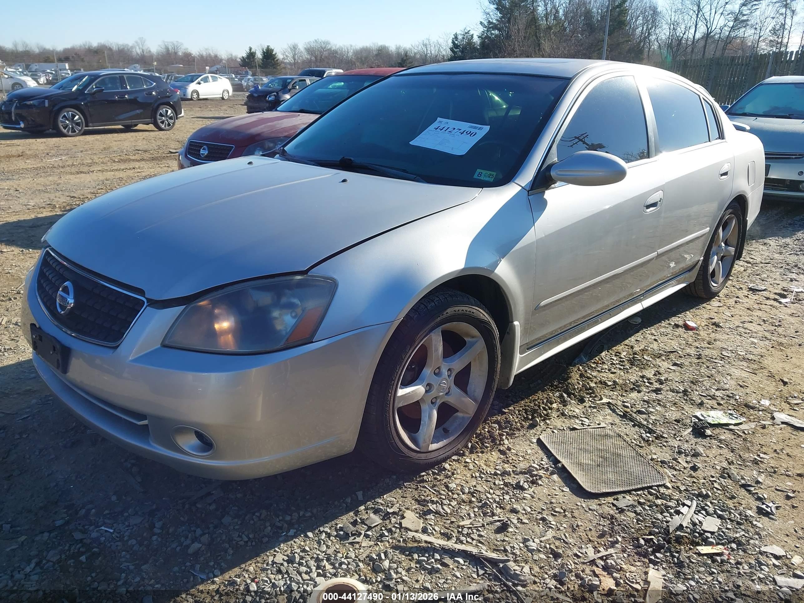 NISSAN ALTIMA image 2