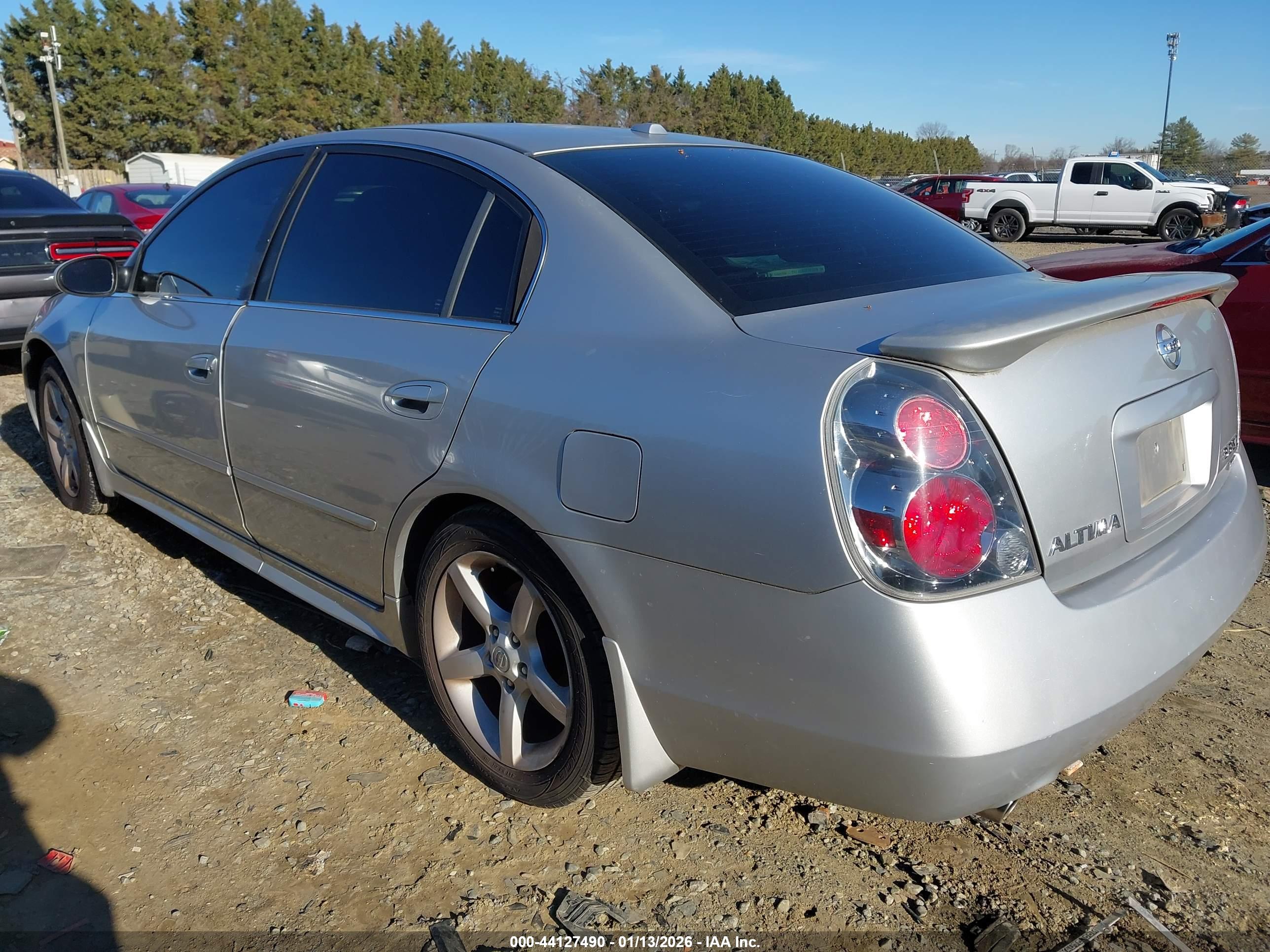 NISSAN ALTIMA image 3