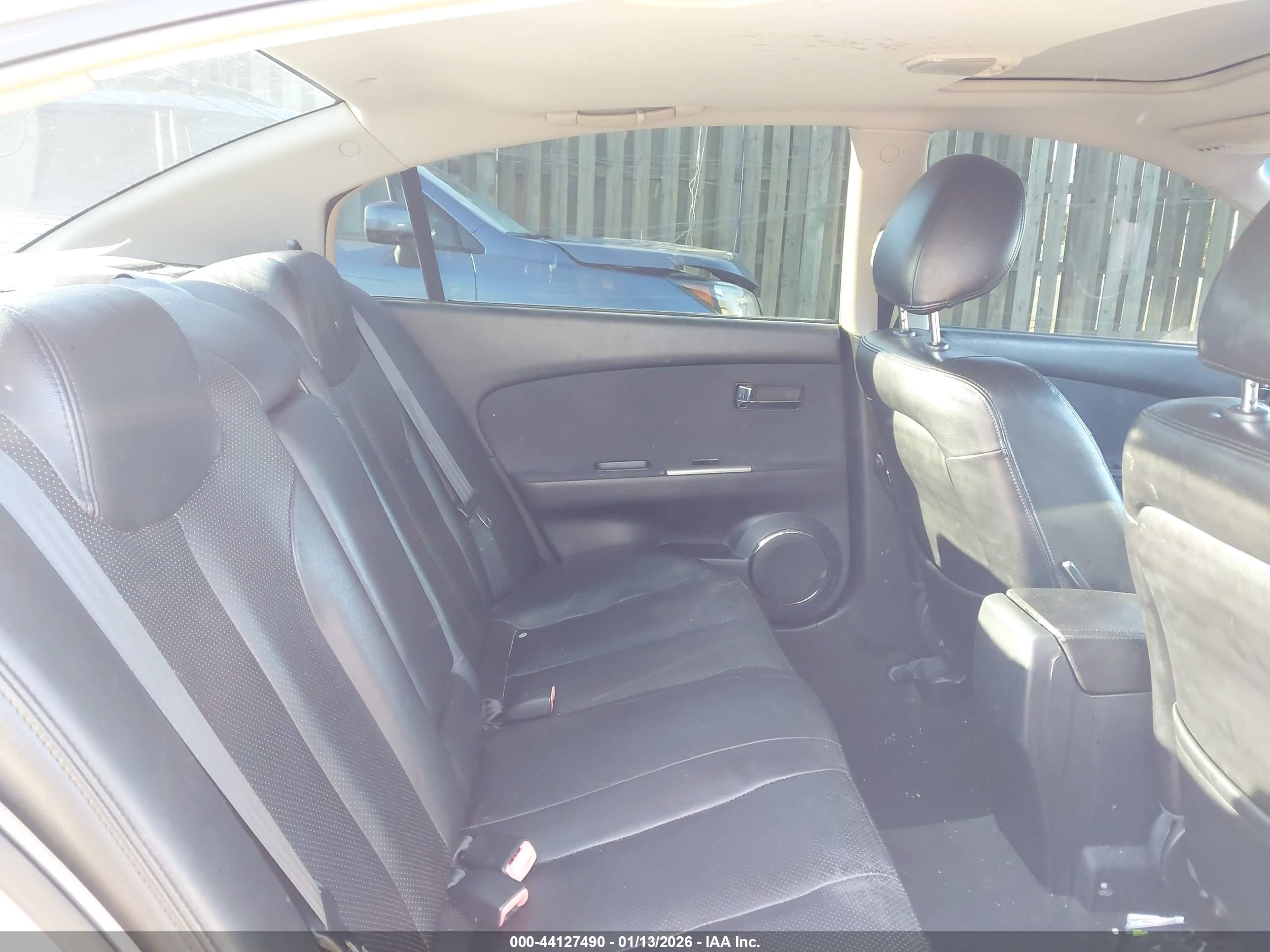NISSAN ALTIMA image 8