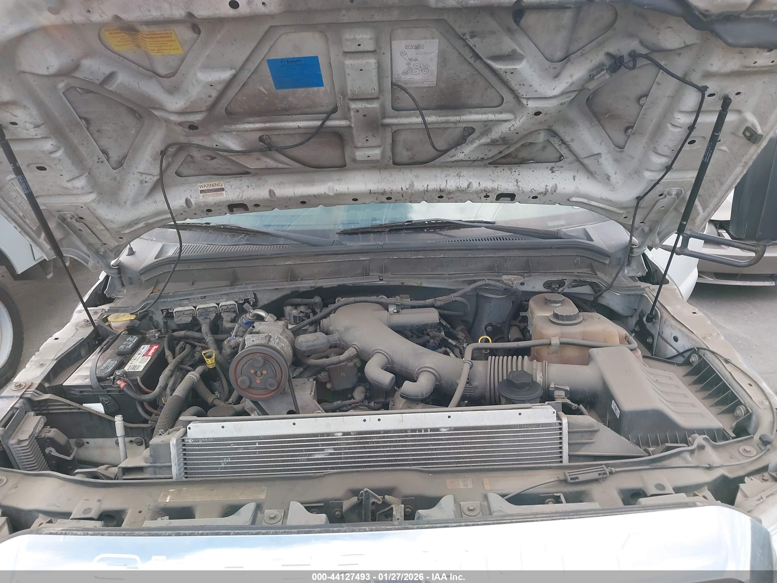 FORD F550 image 10
