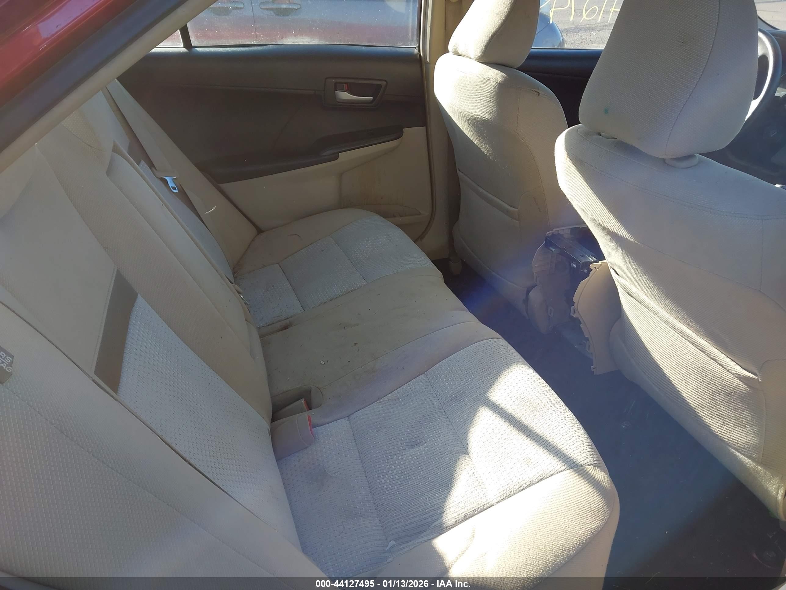TOYOTA CAMRY image 8