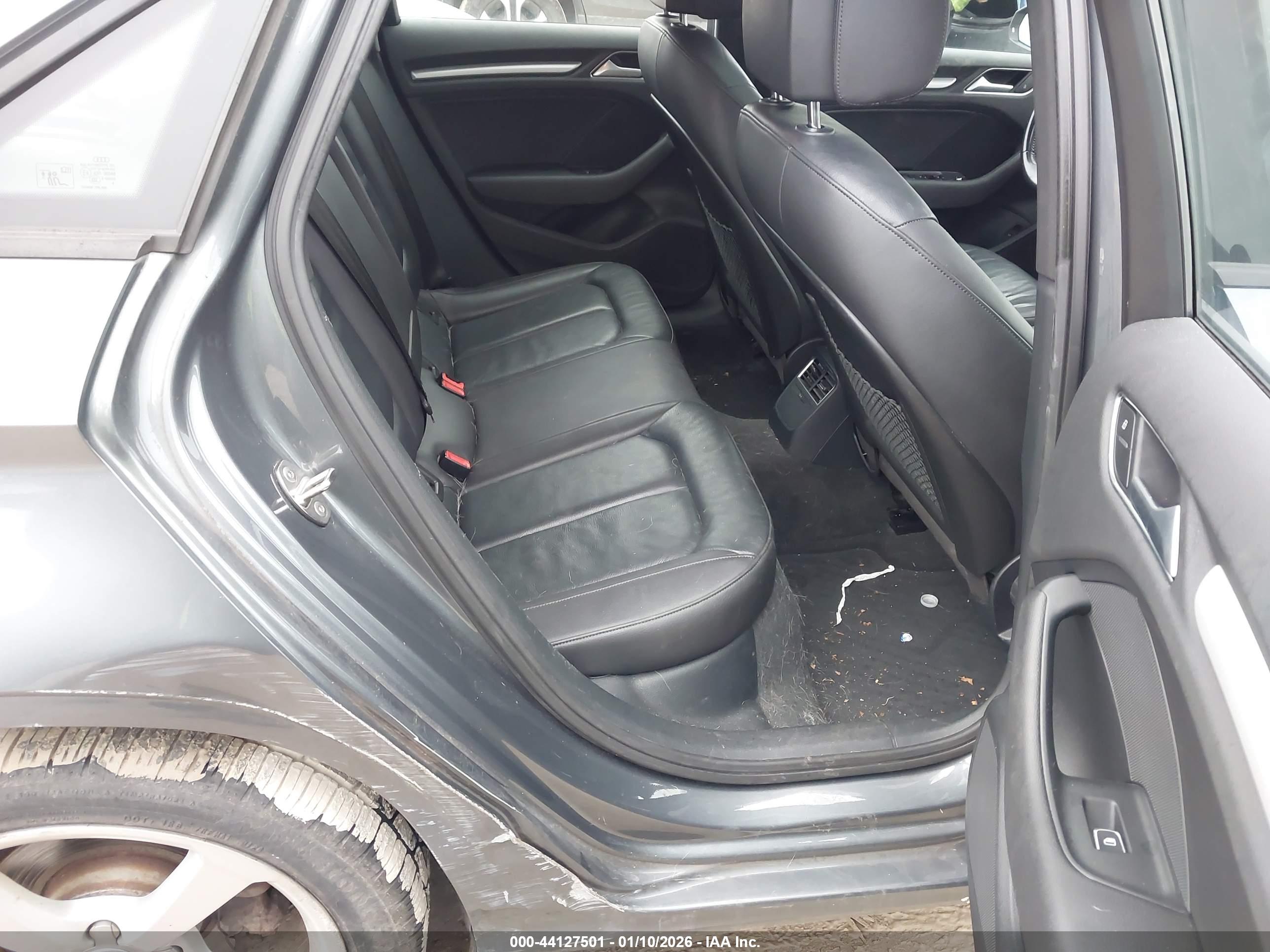 AUDI A3 image 8