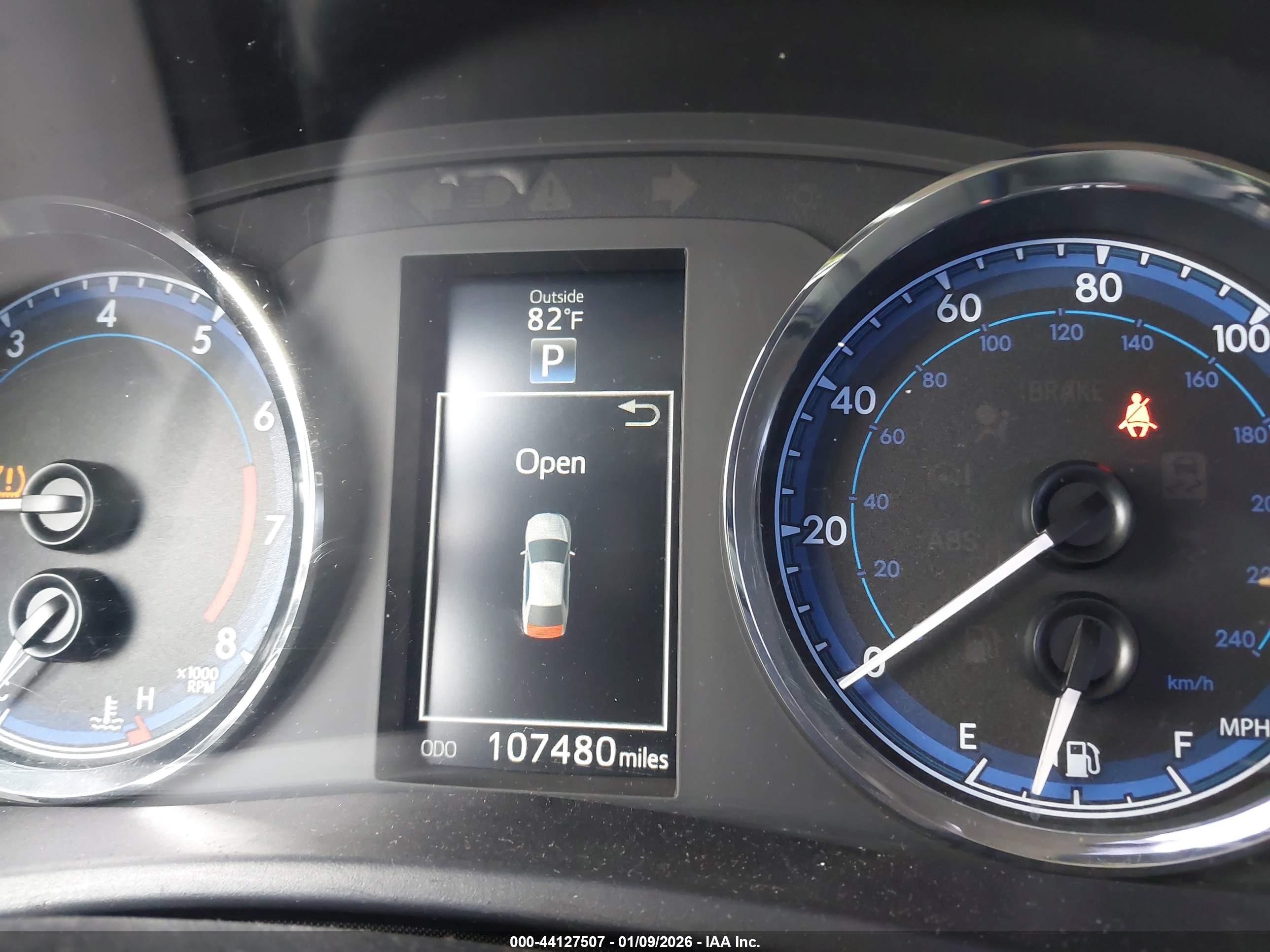 TOYOTA COROLLA image 7