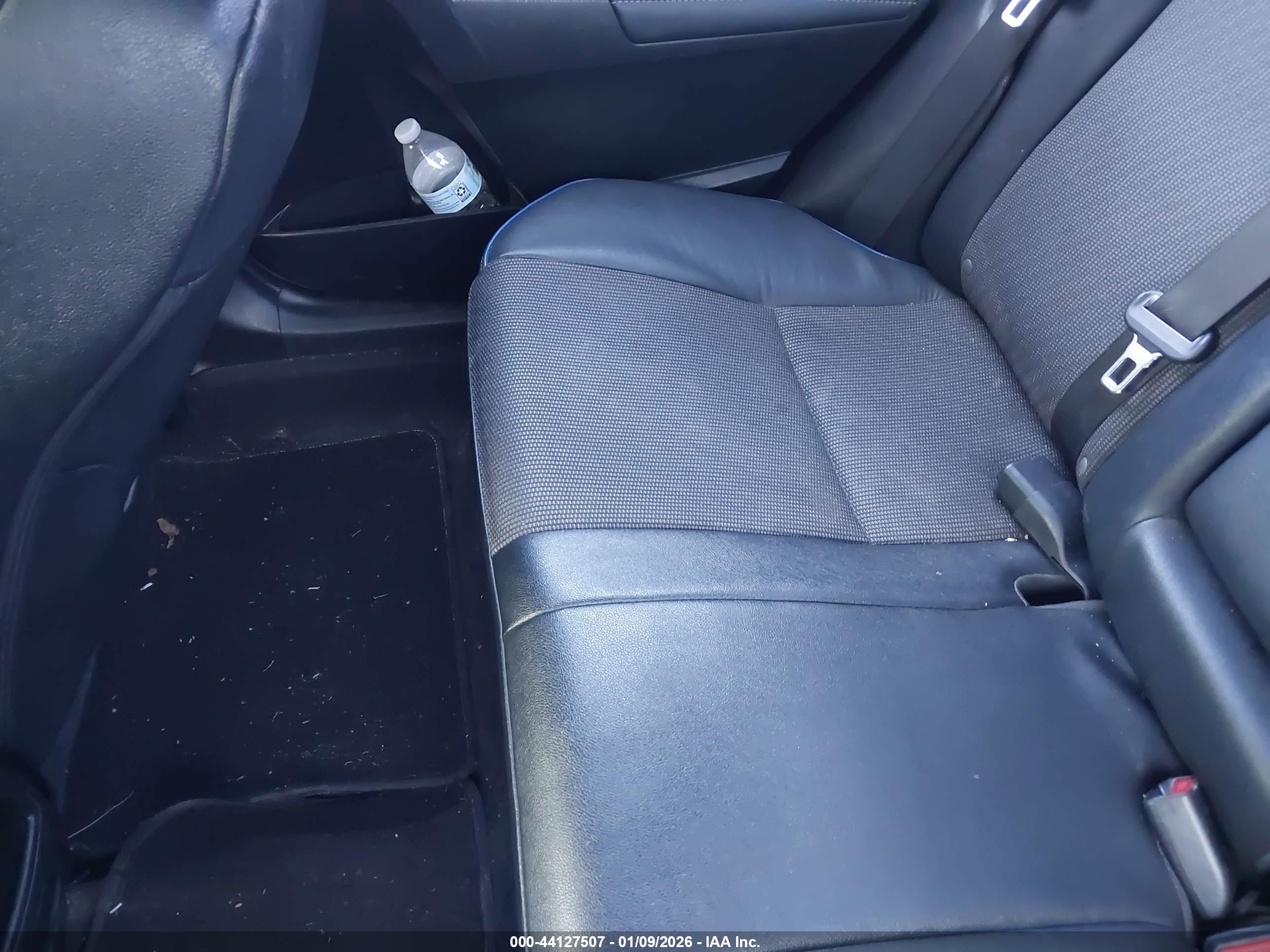 TOYOTA COROLLA image 8