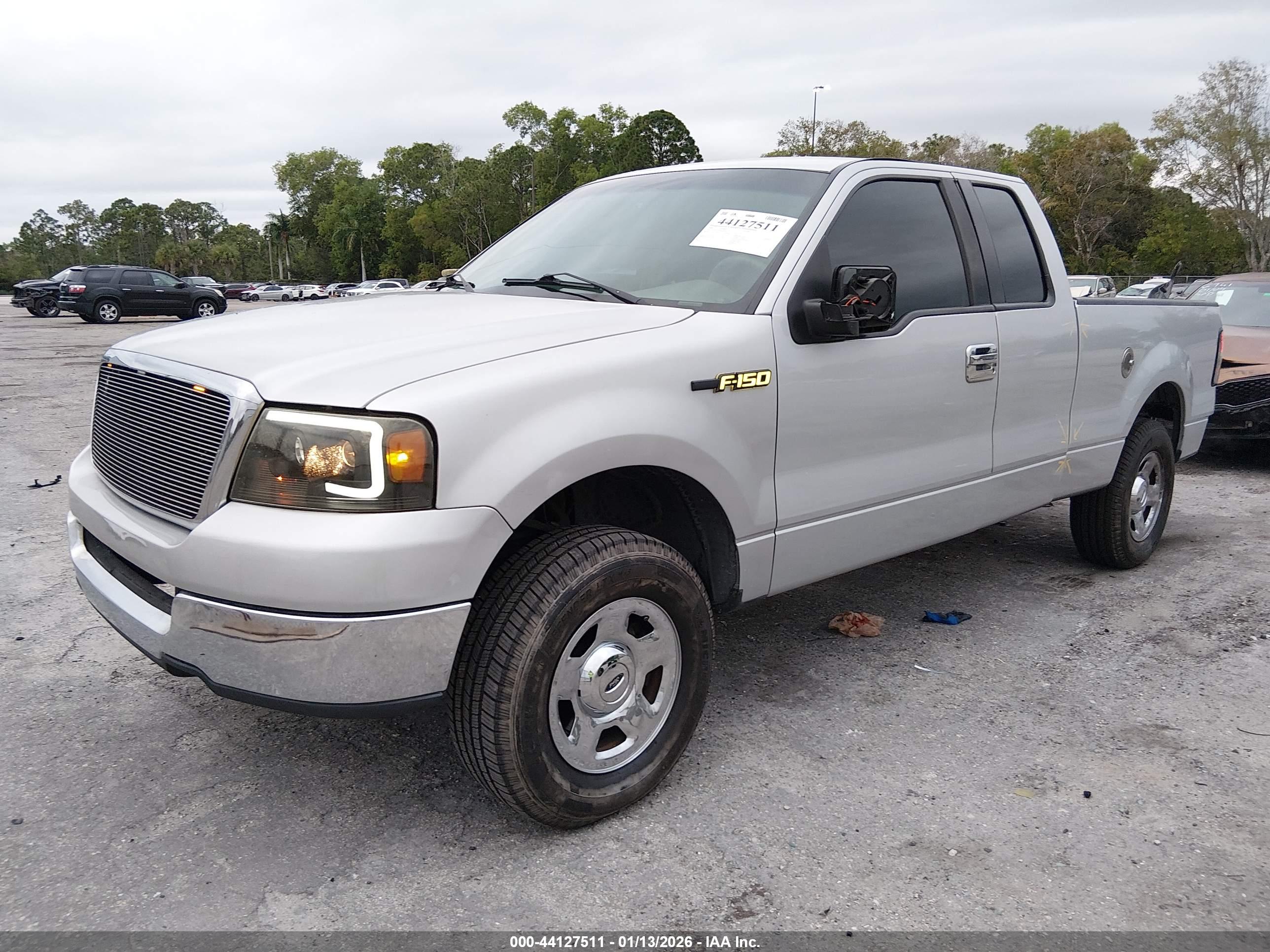 FORD F-150 image 2