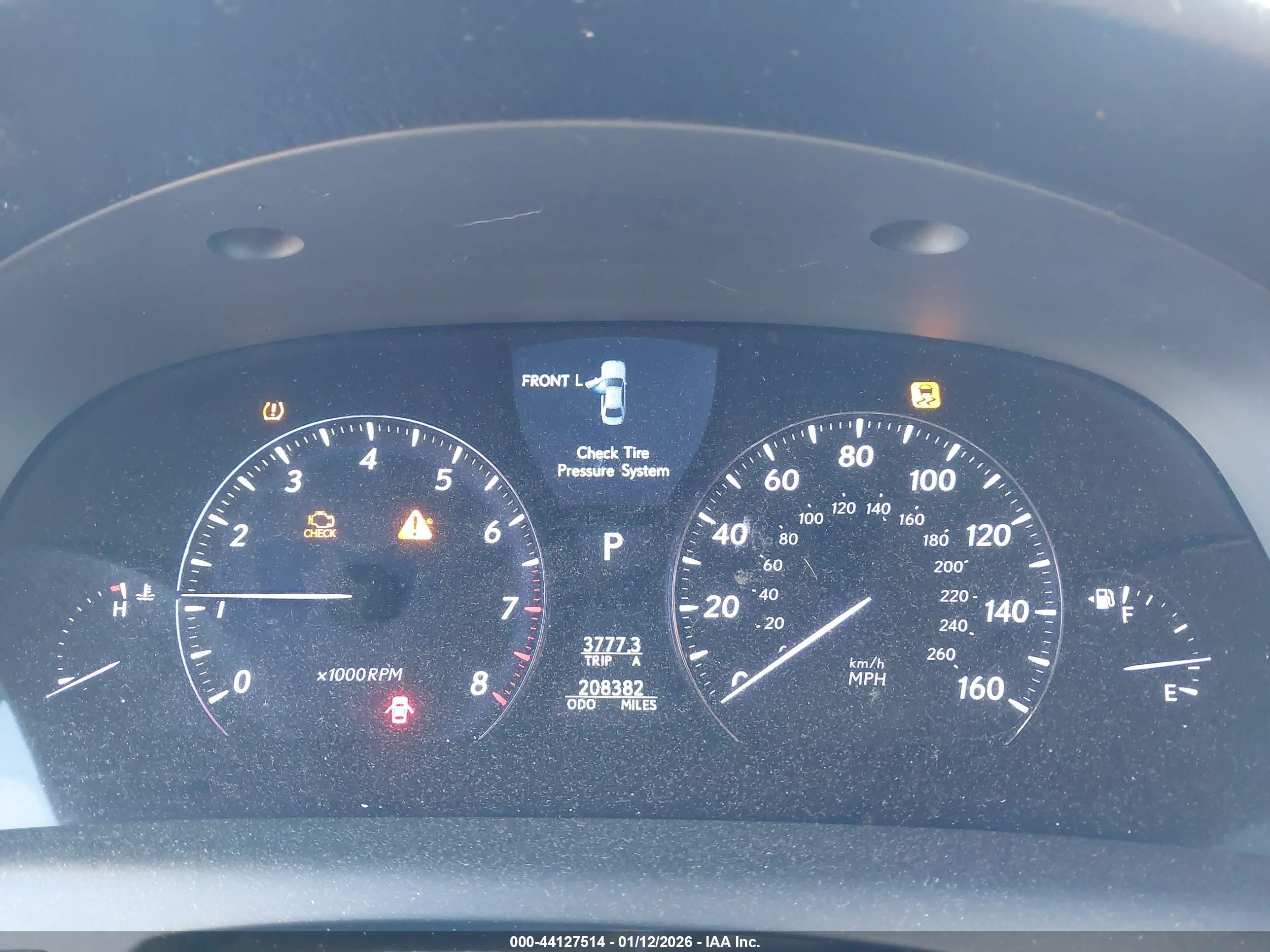 LEXUS LS image 7