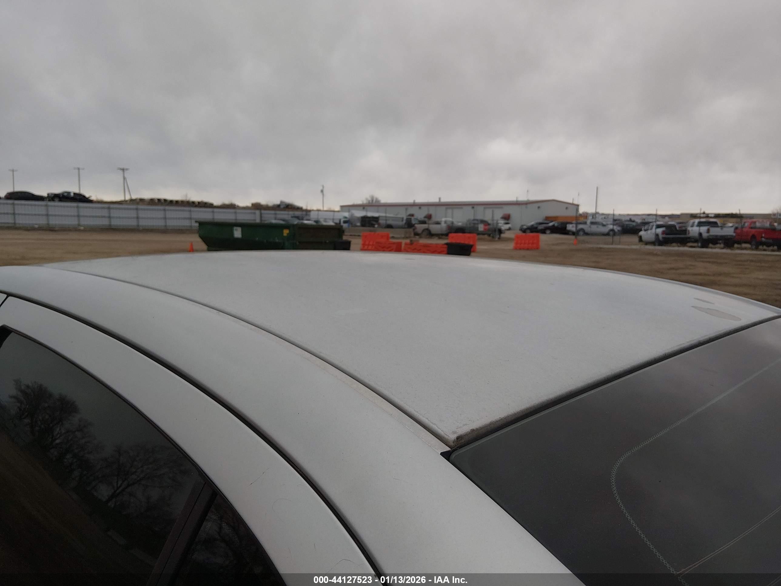 CHEVROLET COBALT image 6
