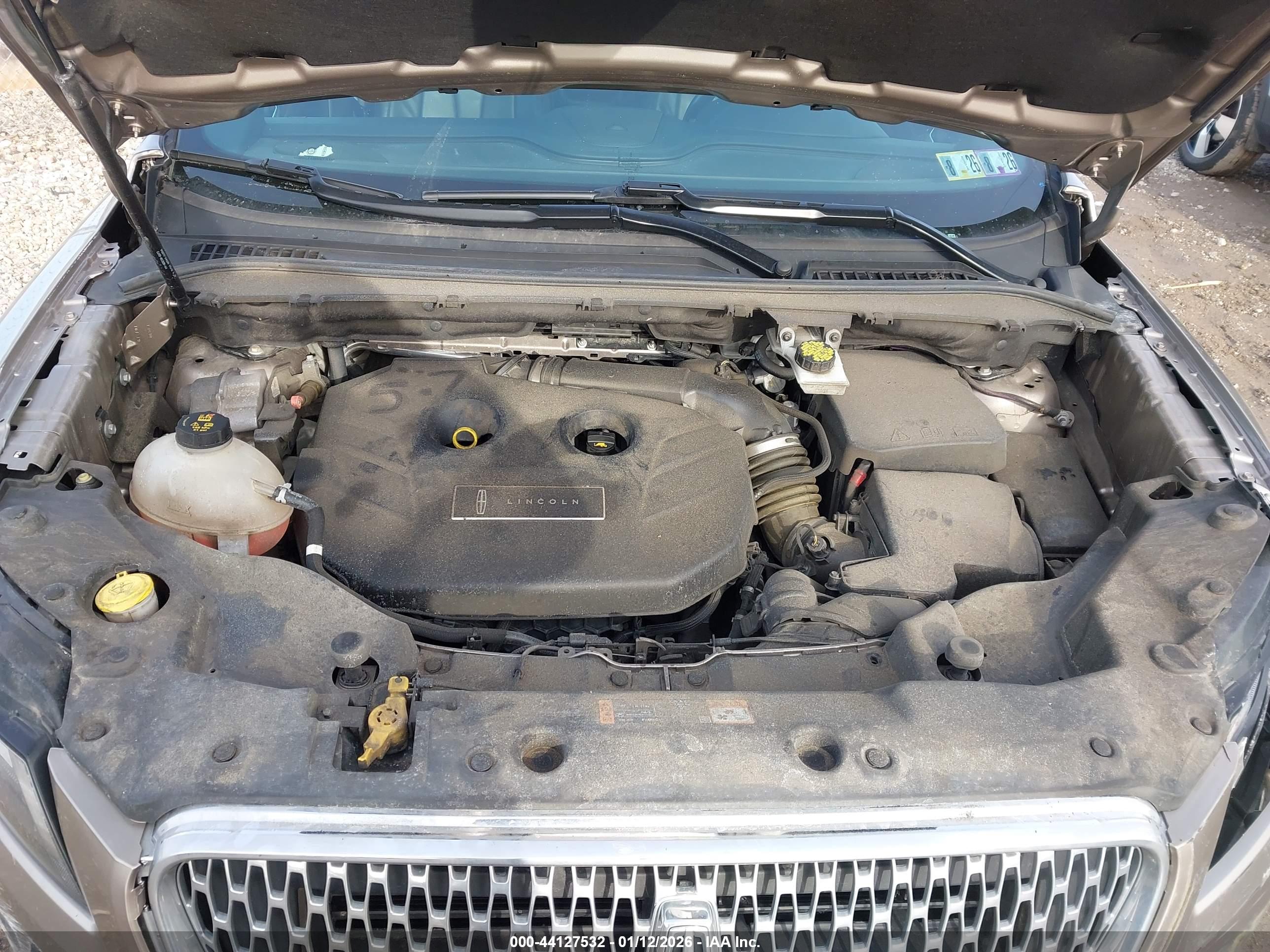 LINCOLN MKC image 10