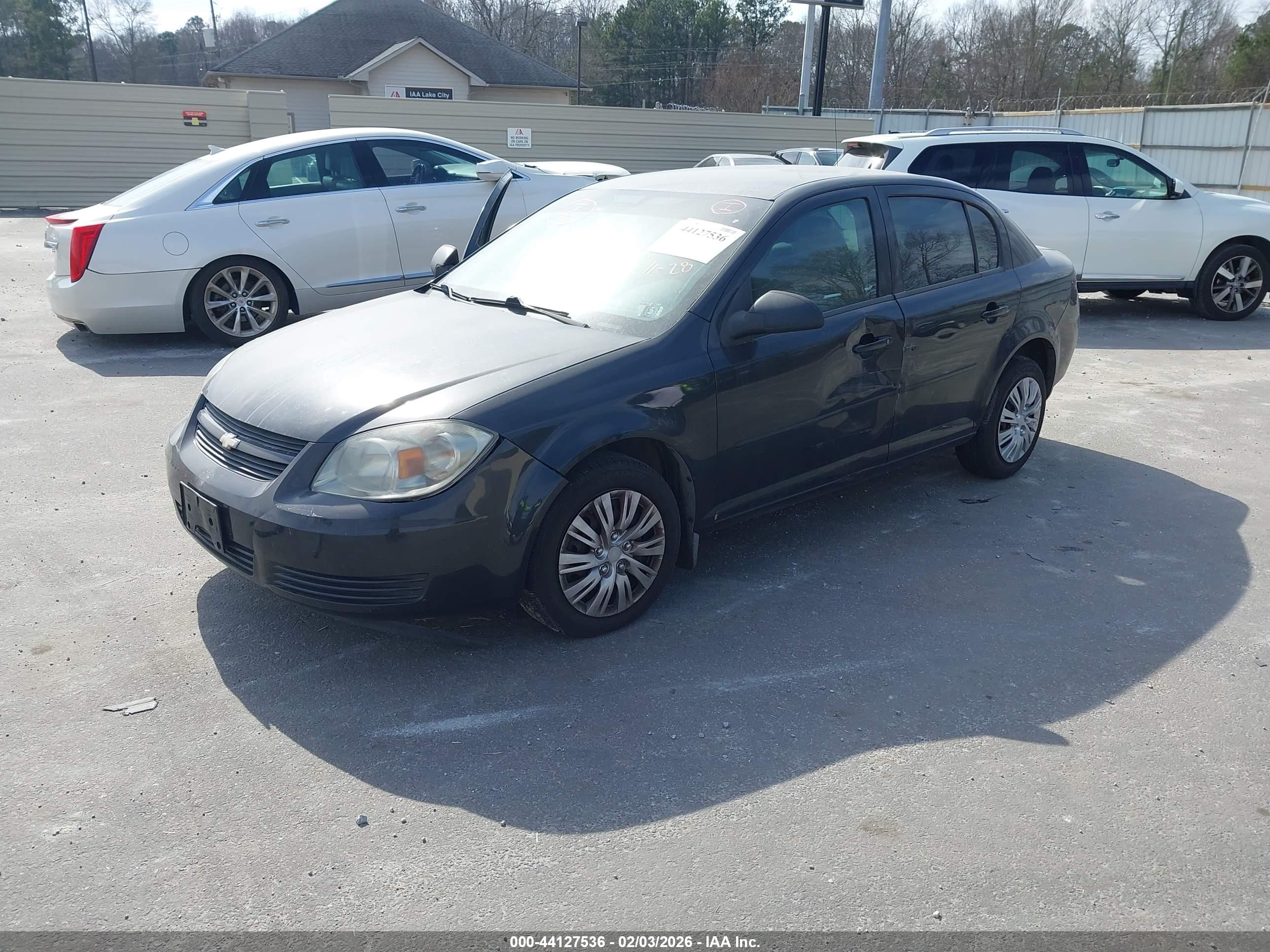 CHEVROLET COBALT image 2