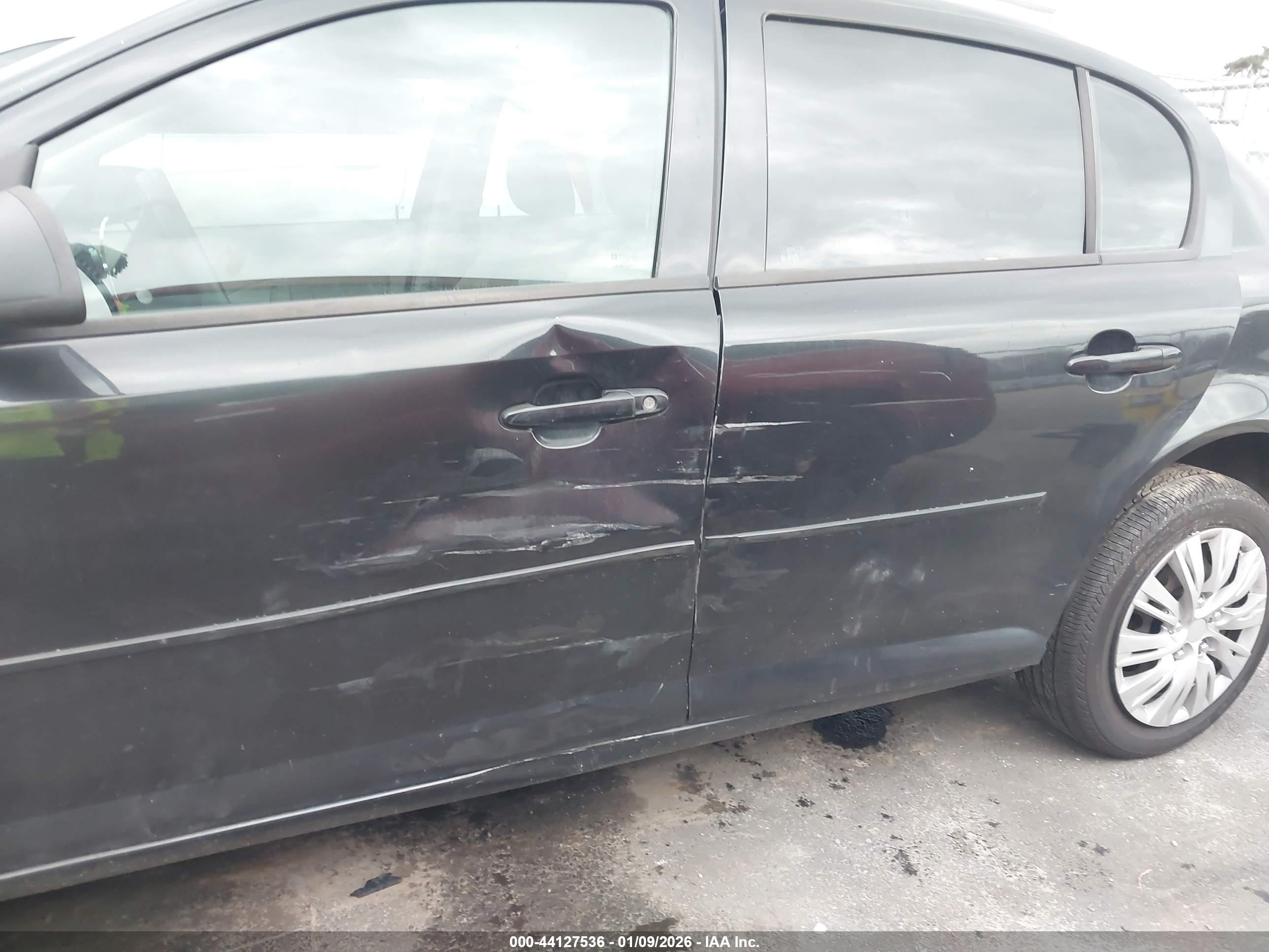 CHEVROLET COBALT image 6