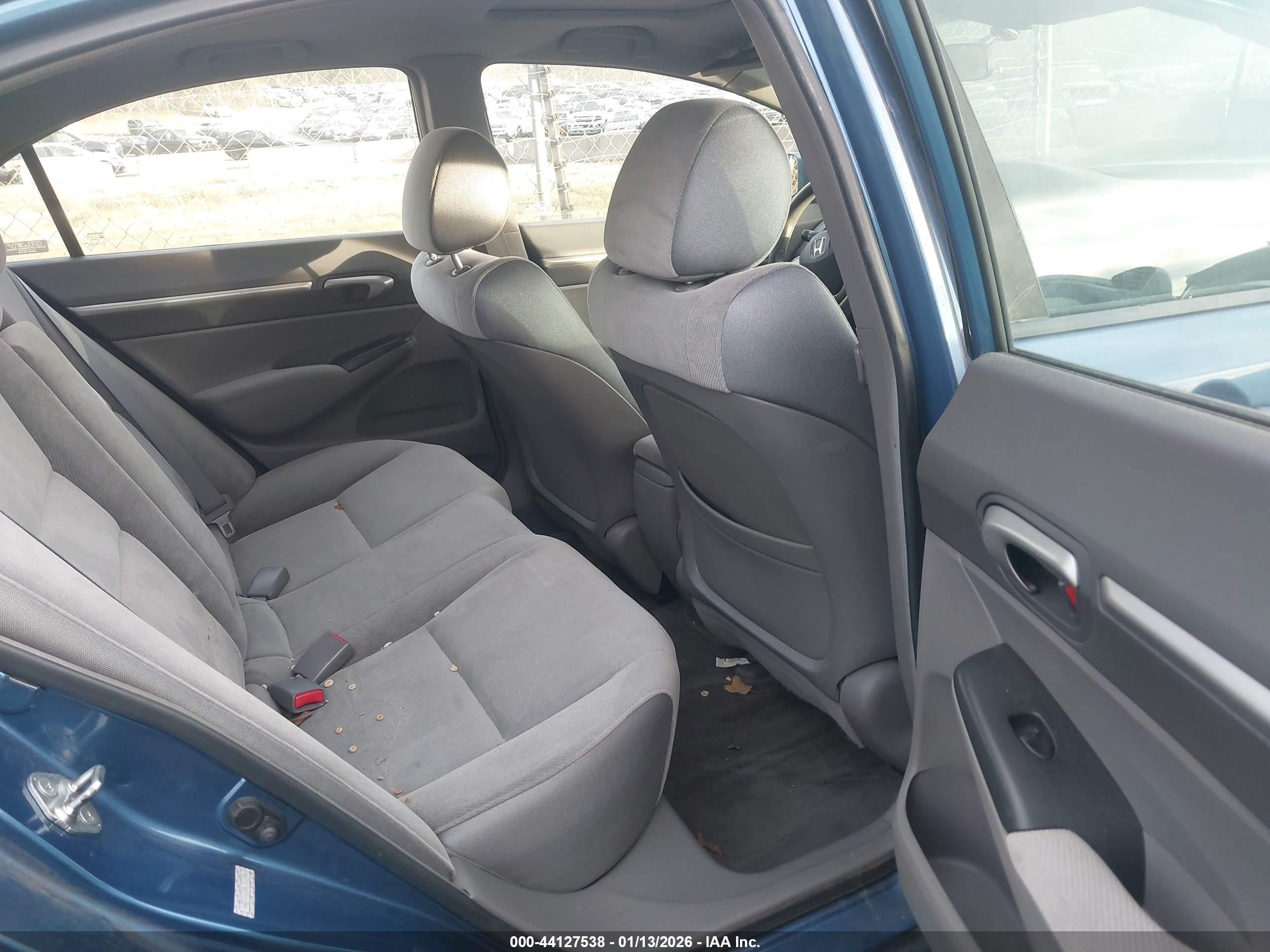 HONDA CIVIC image 8
