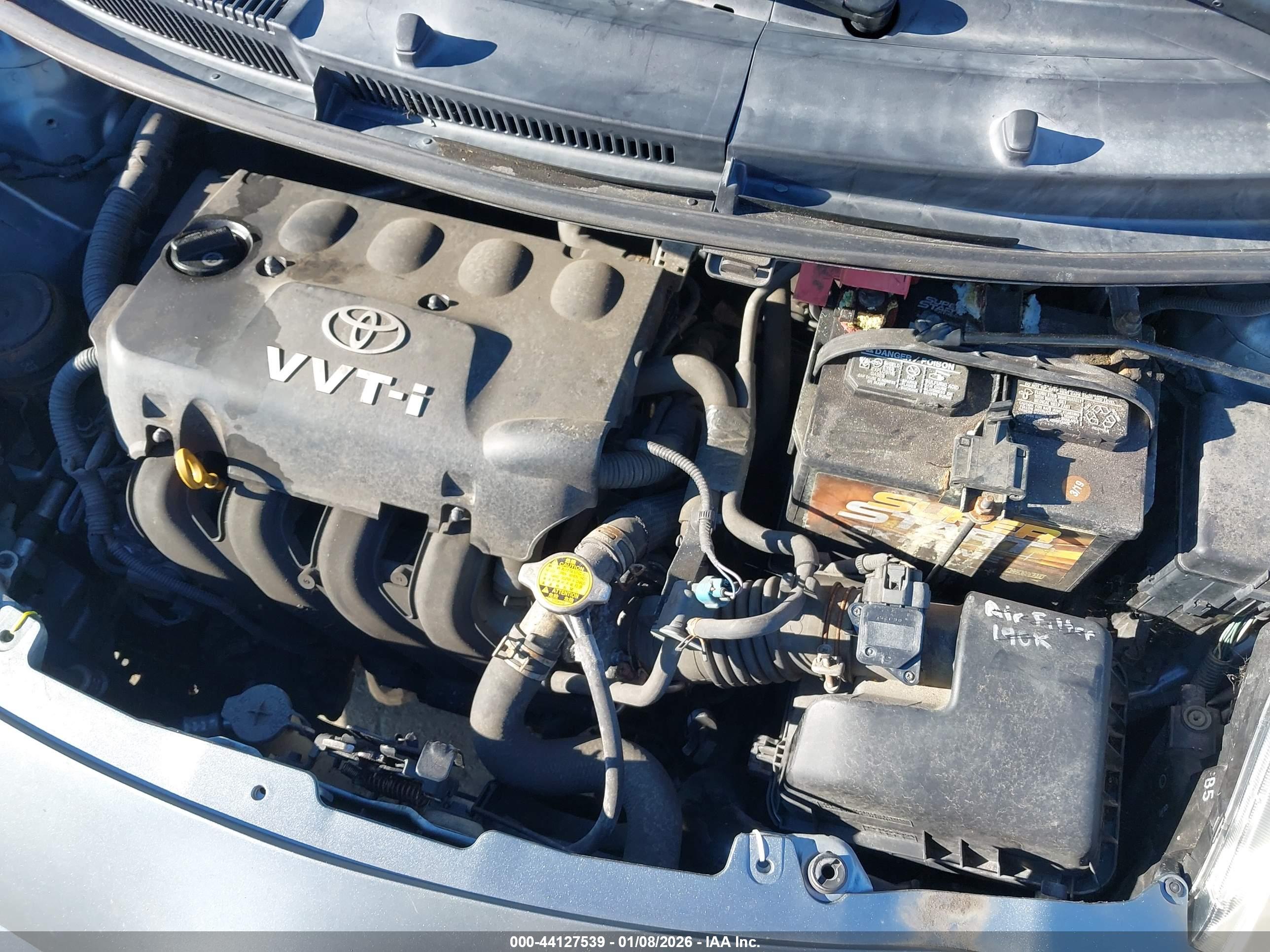 TOYOTA YARIS image 10