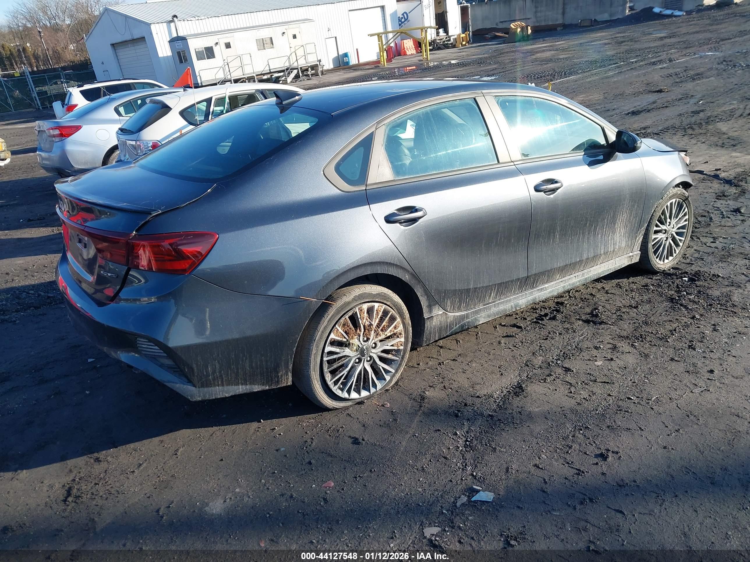 KIA FORTE image 4