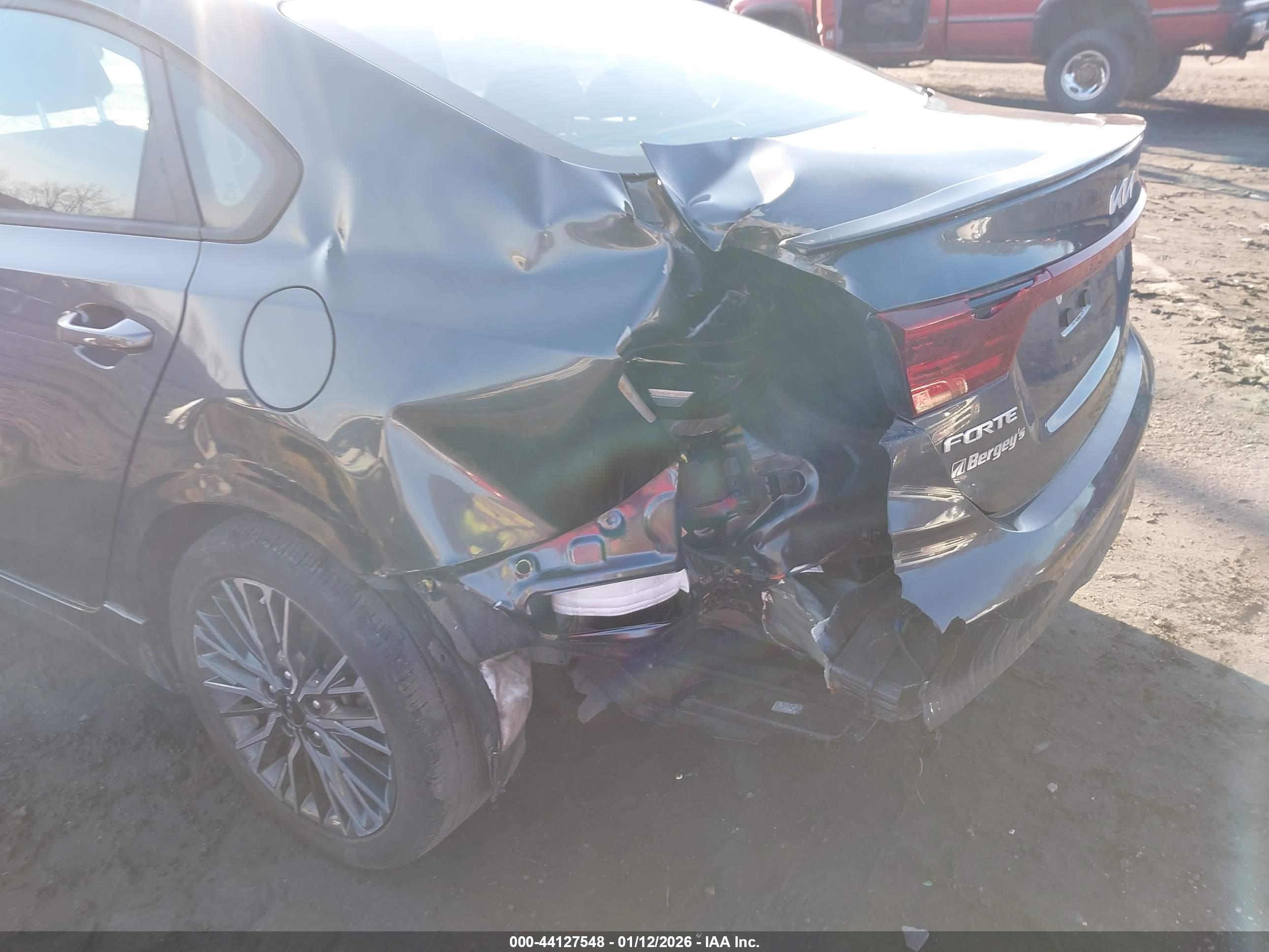 KIA FORTE image 6