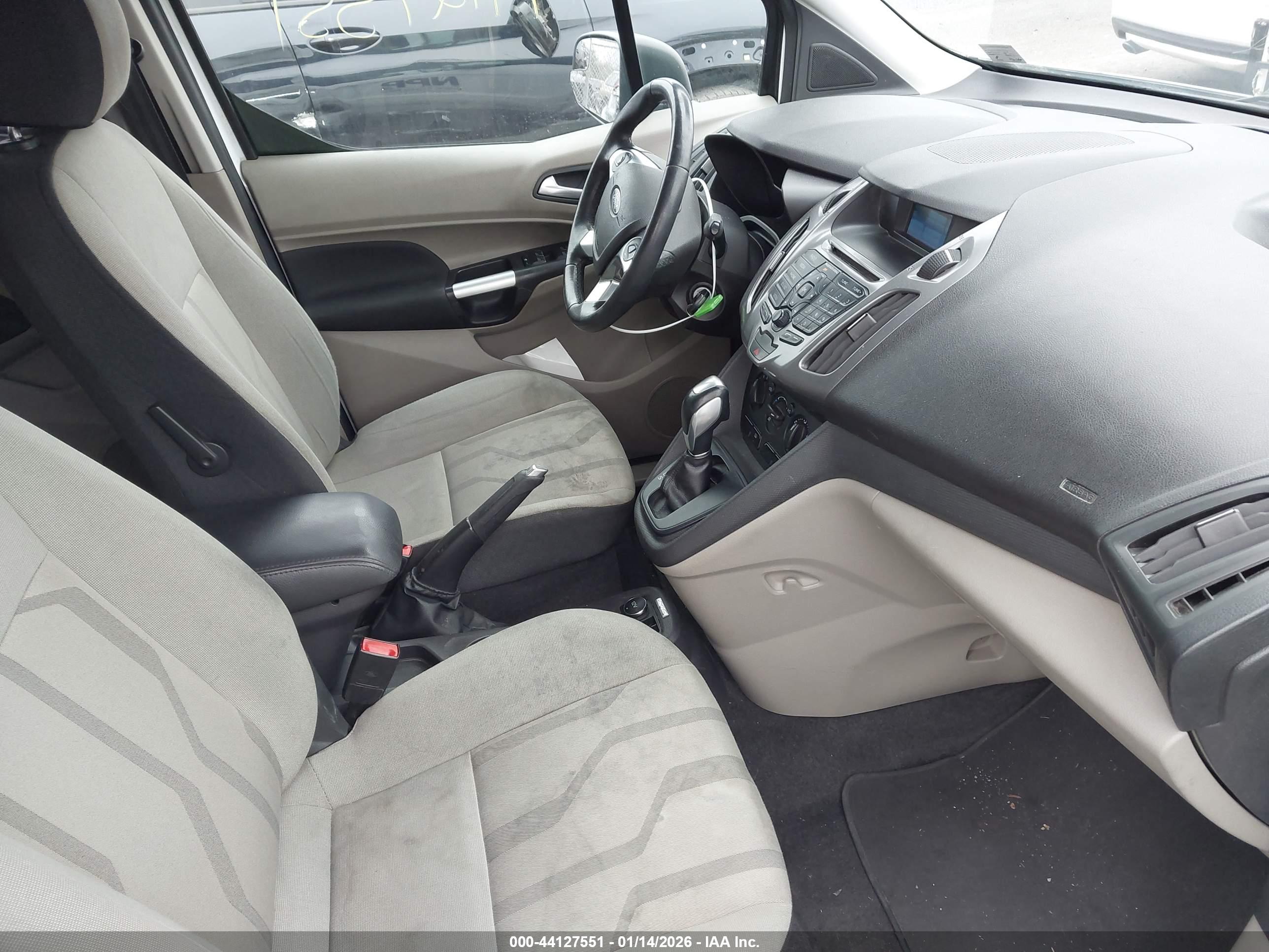 FORD TRANSIT image 5