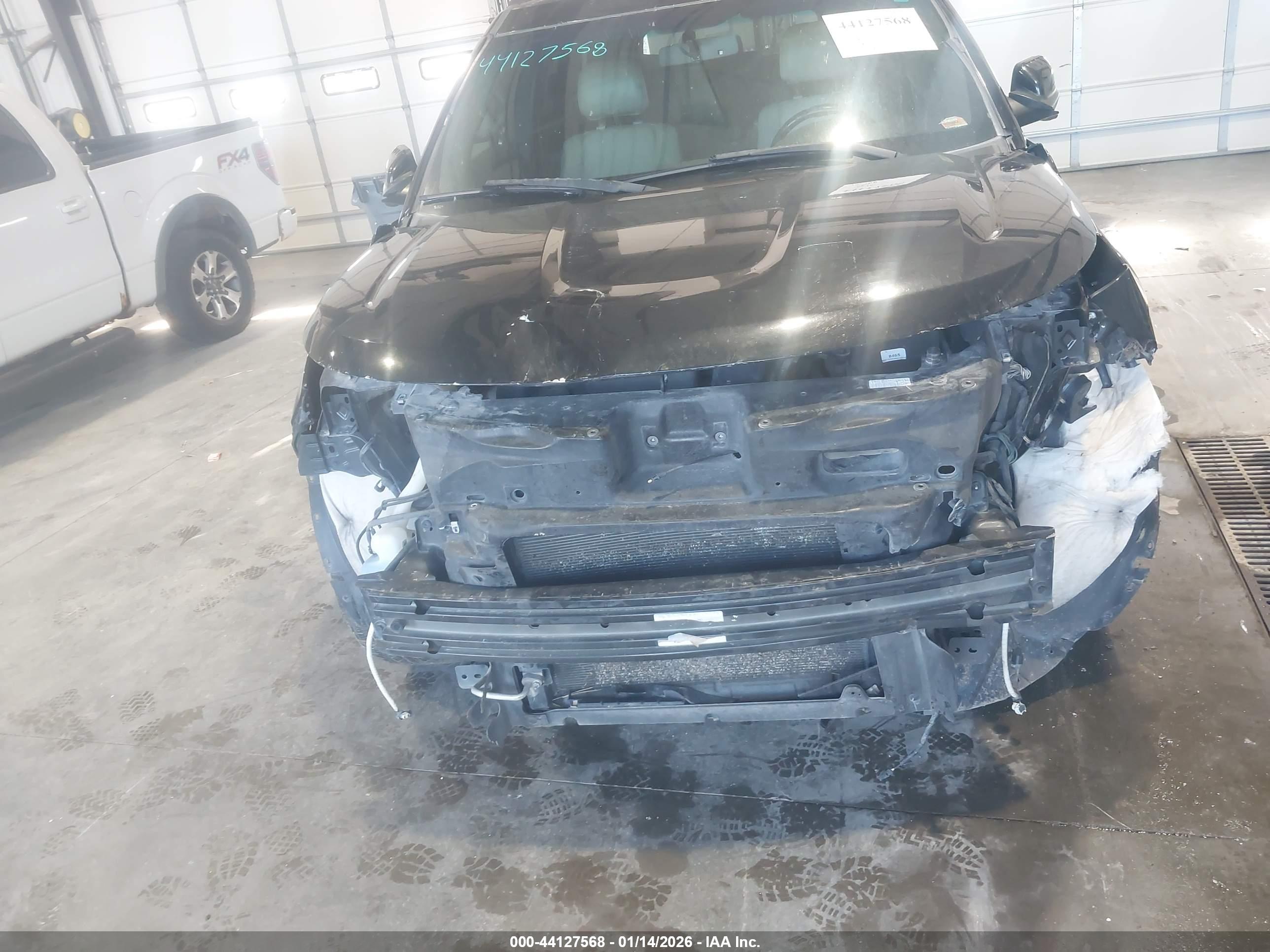 FORD EXPLORER image 6