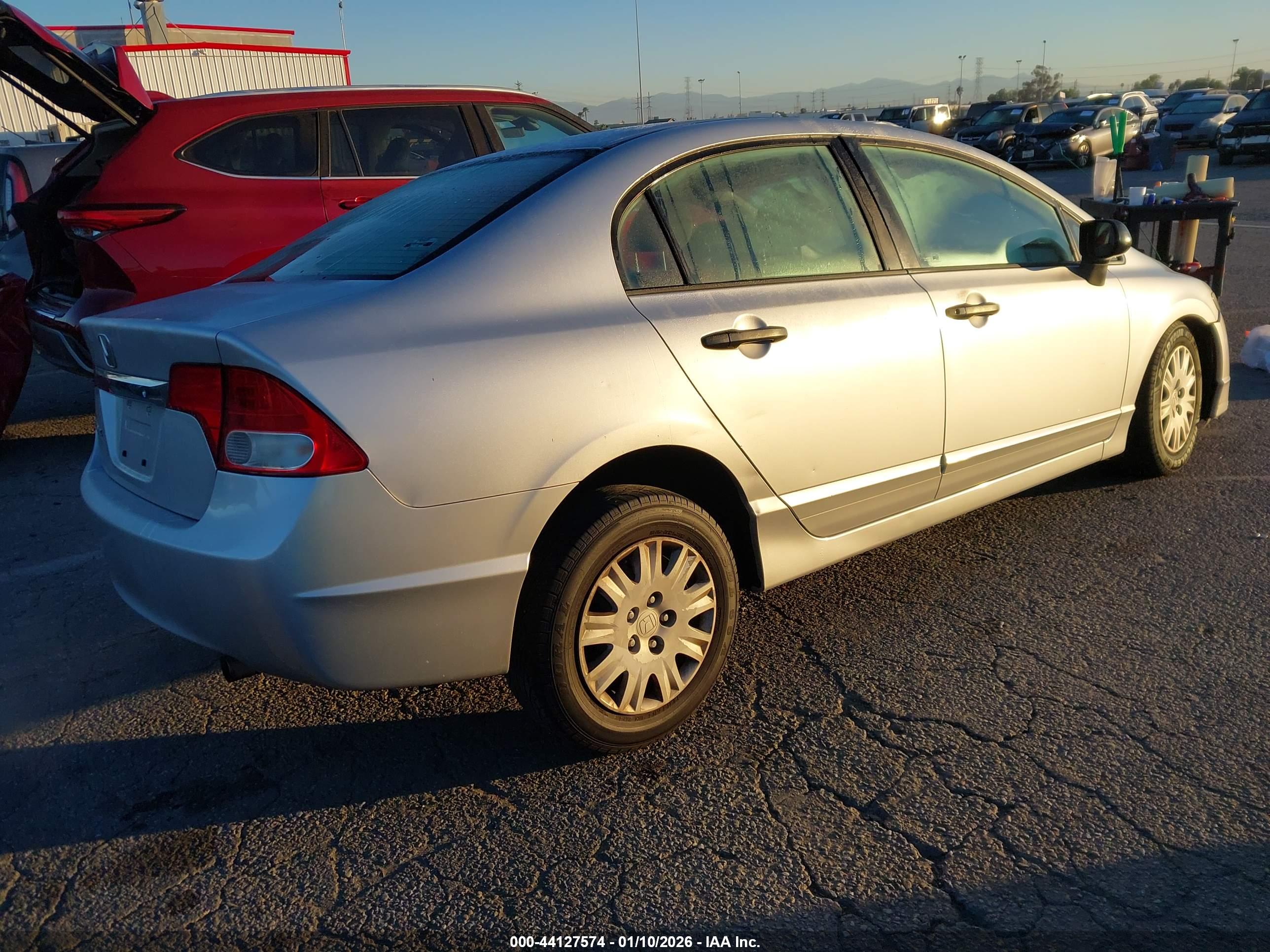 HONDA CIVIC image 4