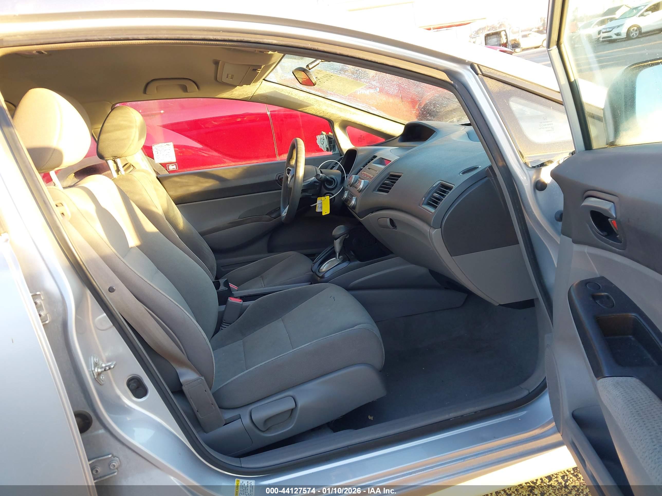 HONDA CIVIC image 5