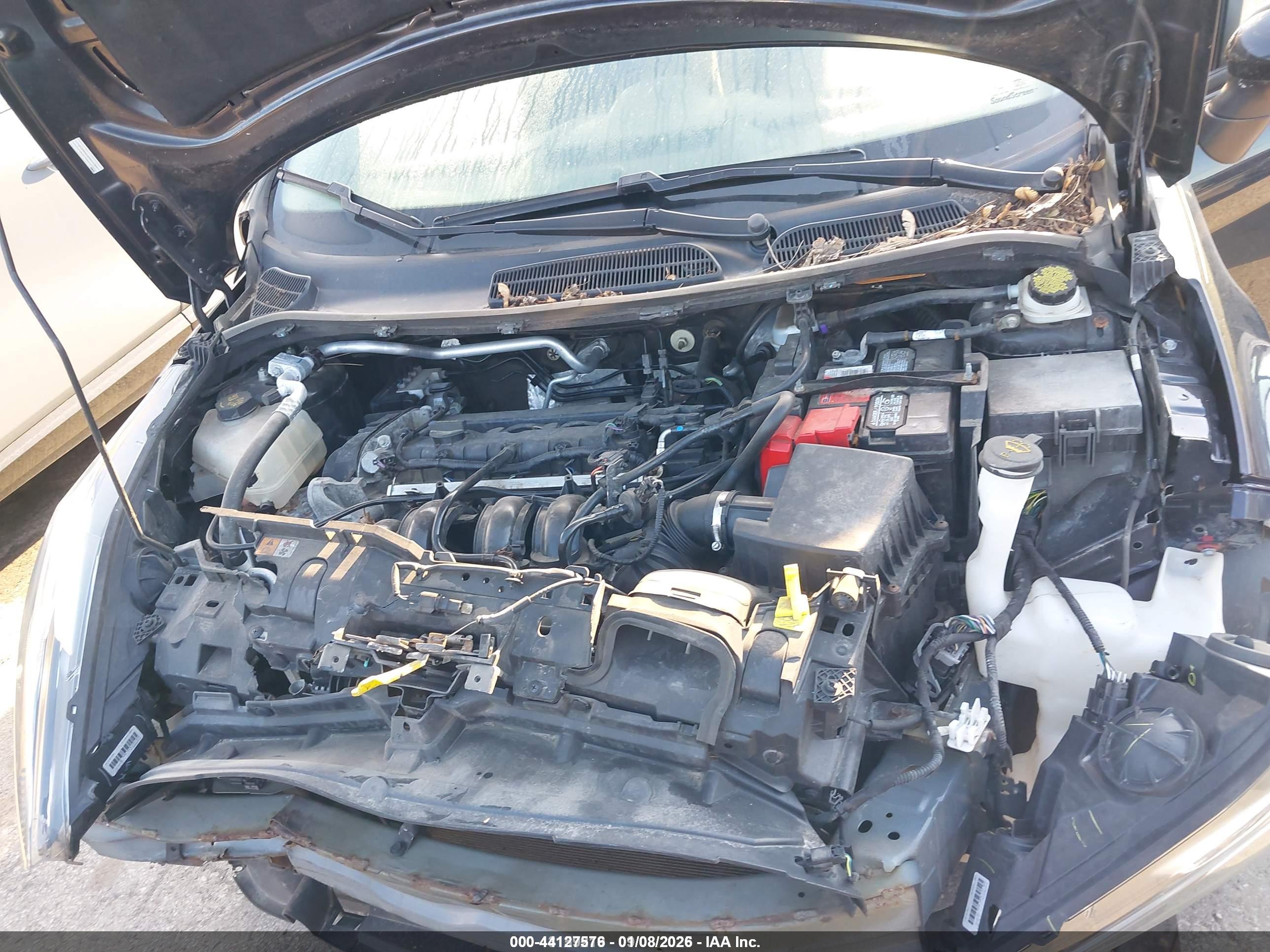 FORD FIESTA image 10