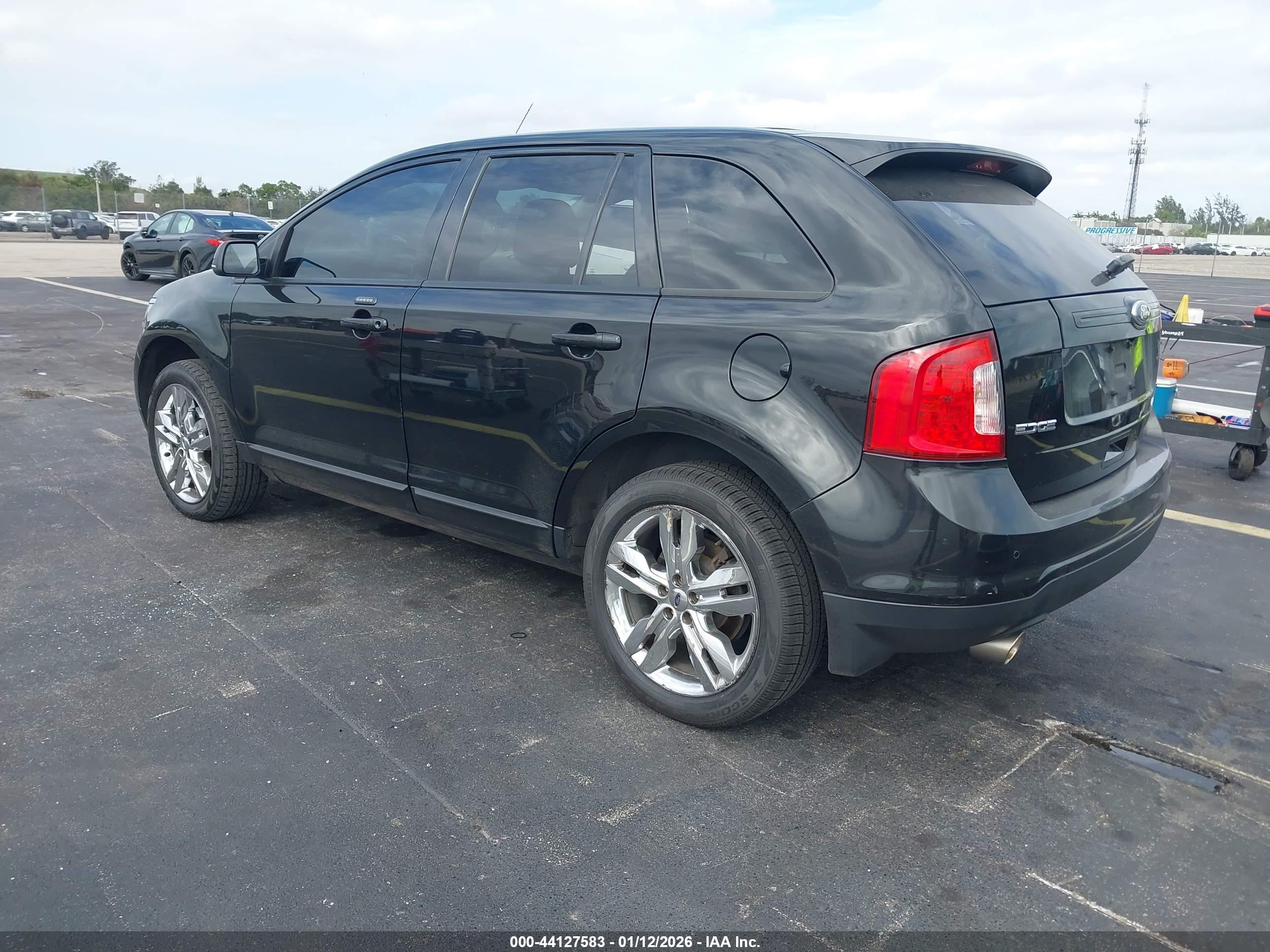 FORD EDGE image 3