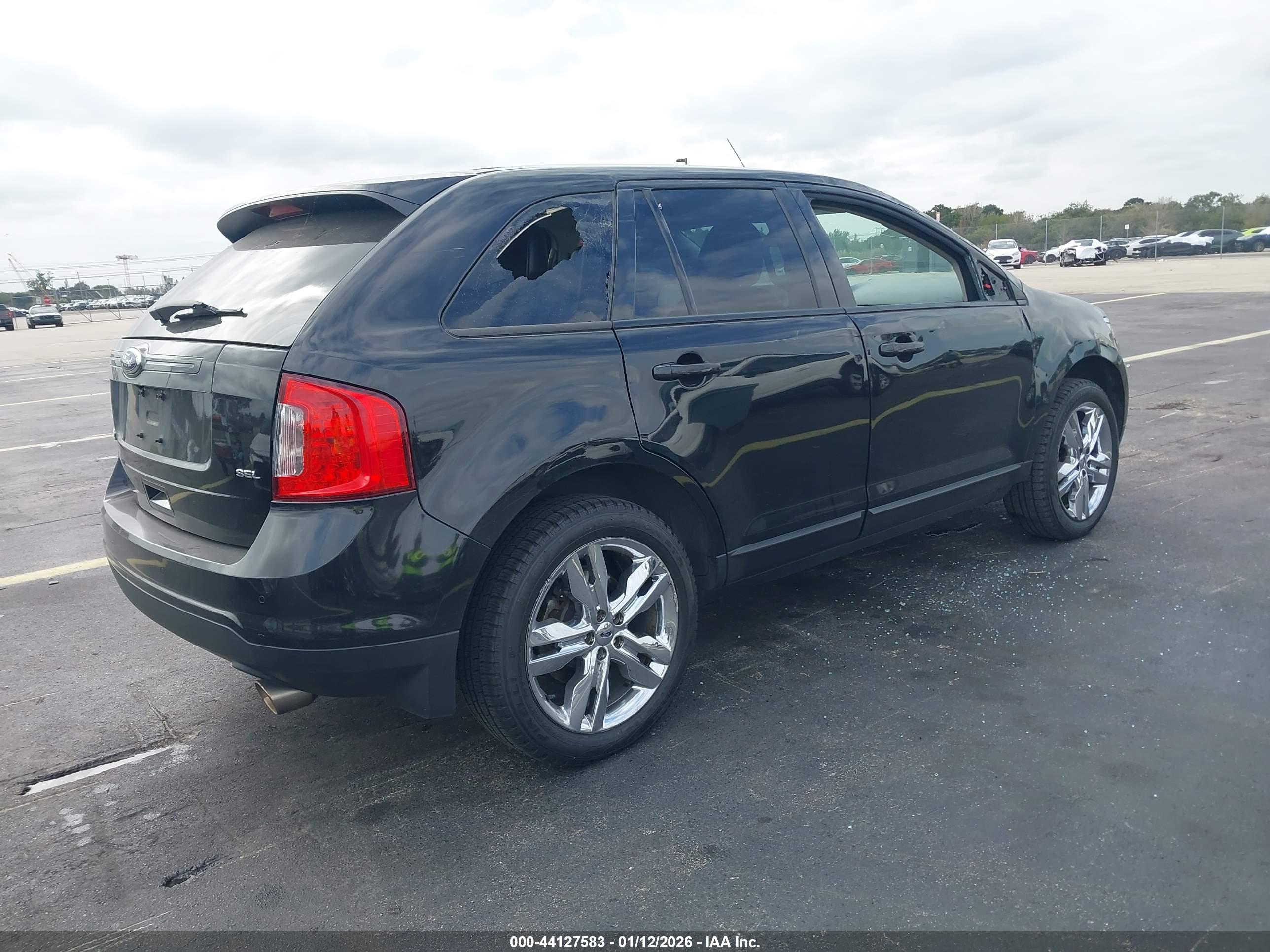 FORD EDGE image 4