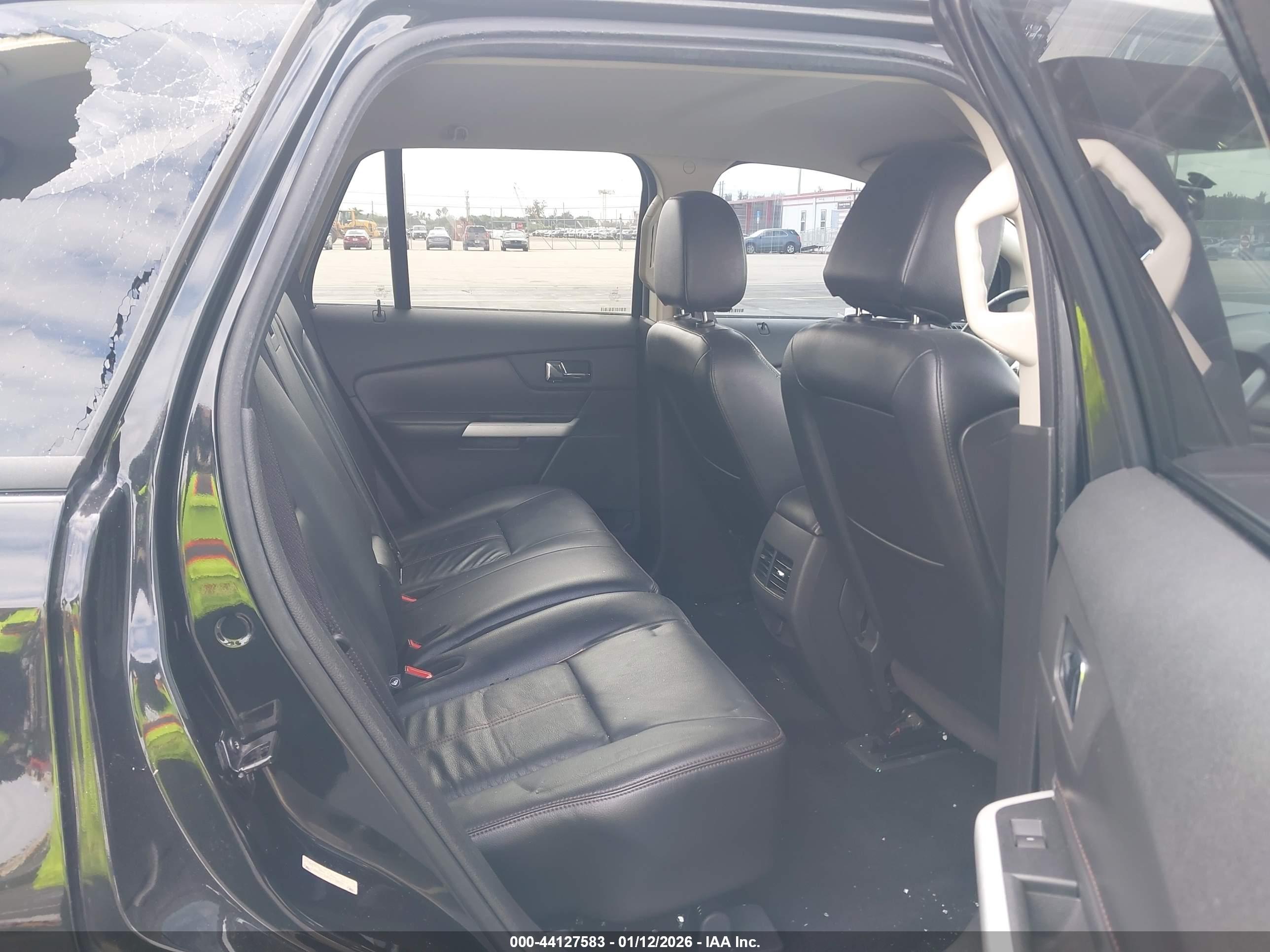 FORD EDGE image 8