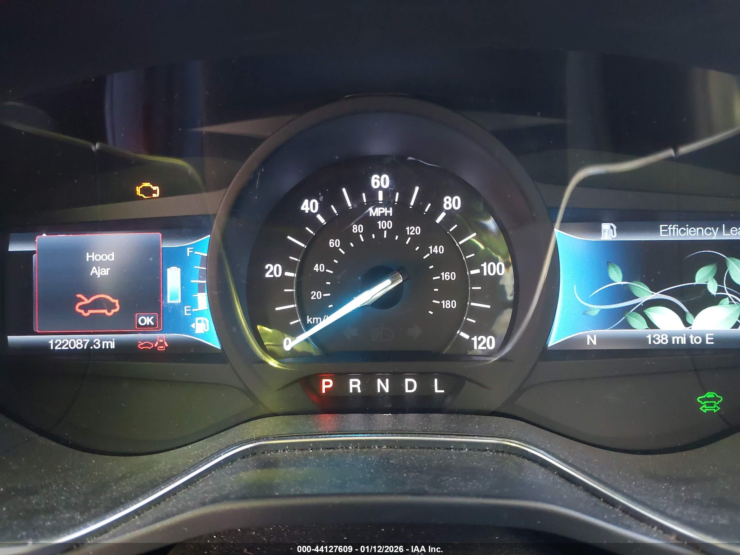 FORD FUSION image 7
