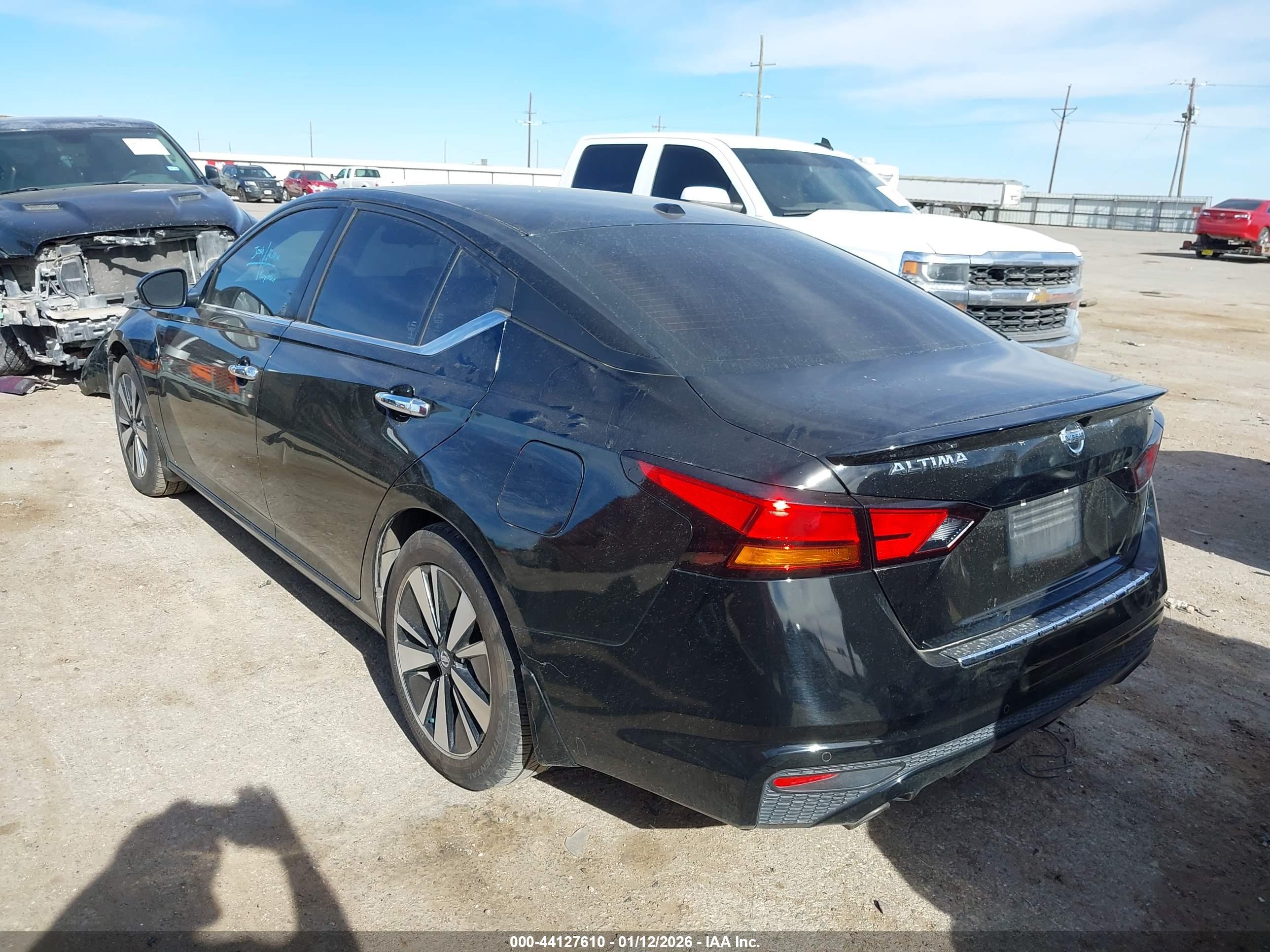 NISSAN ALTIMA image 3