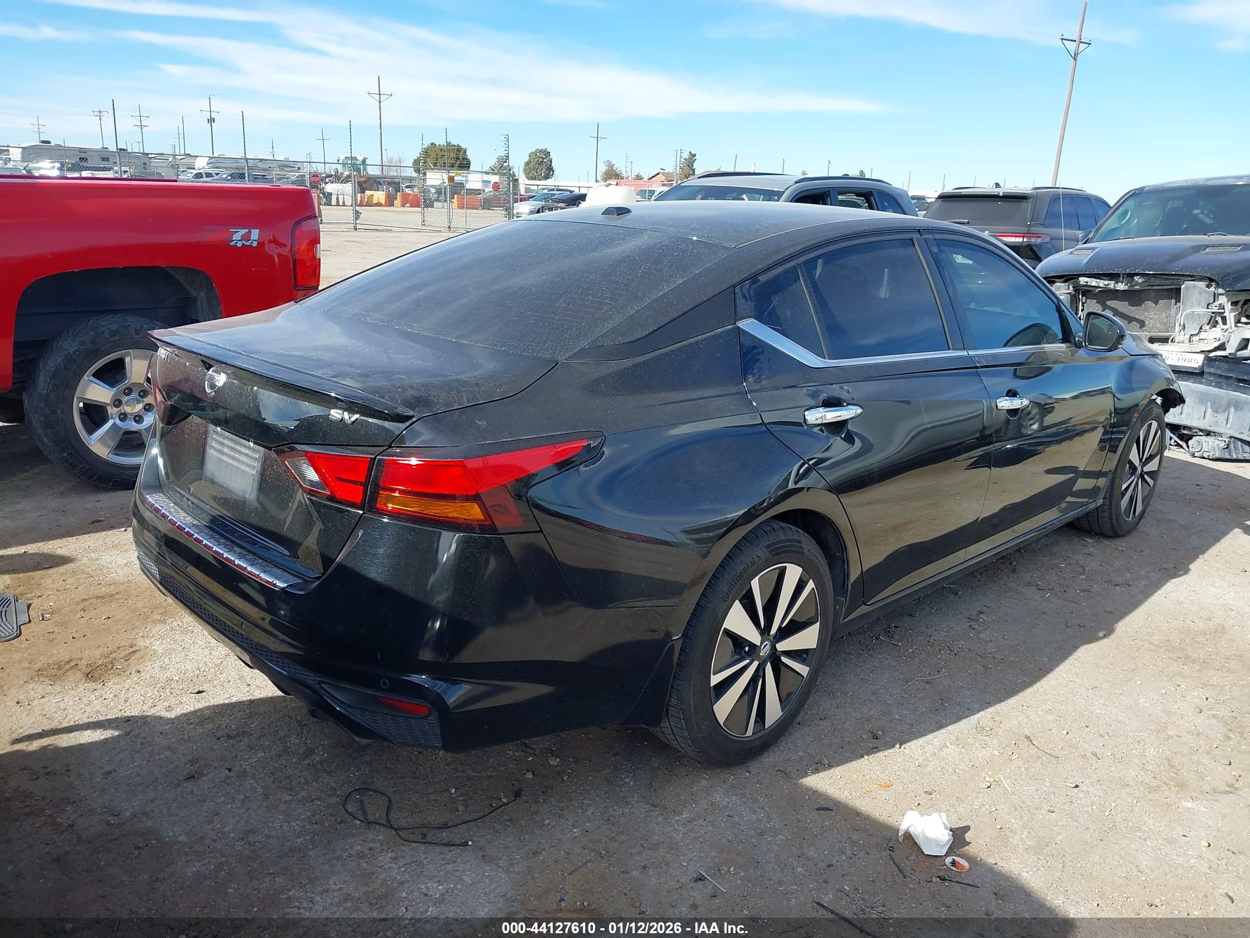 NISSAN ALTIMA image 4