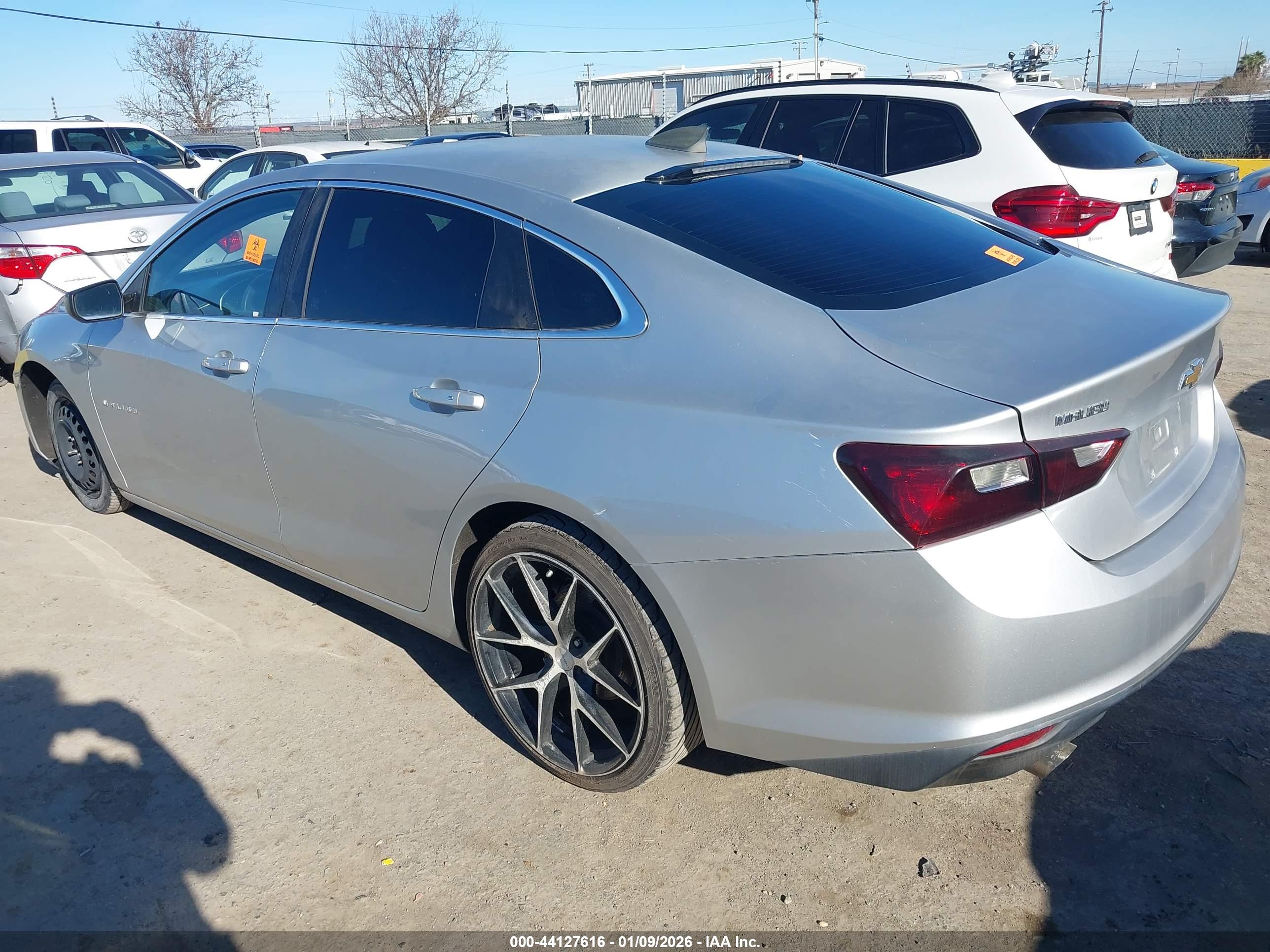 CHEVROLET MALIBU image 3
