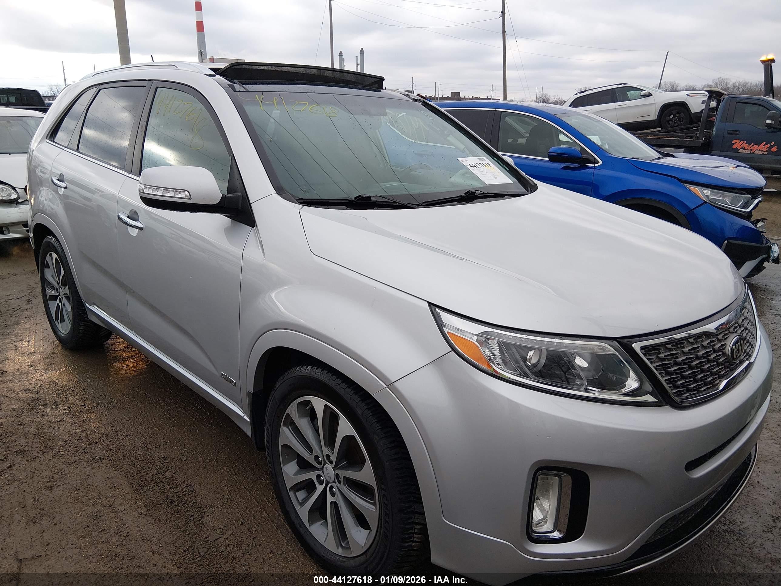 KIA SORENTO image 6