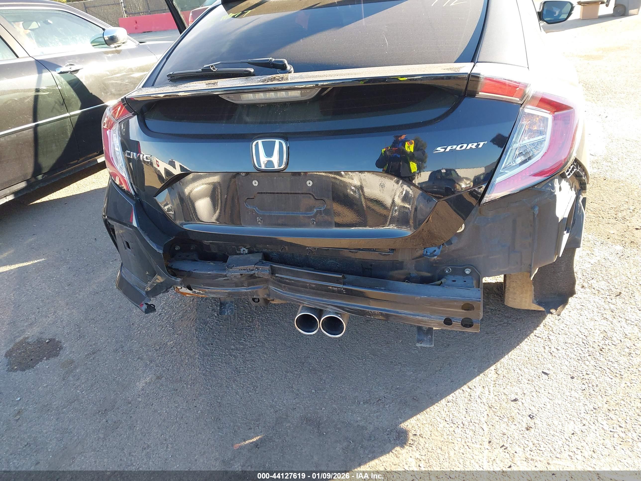 HONDA CIVIC image 6