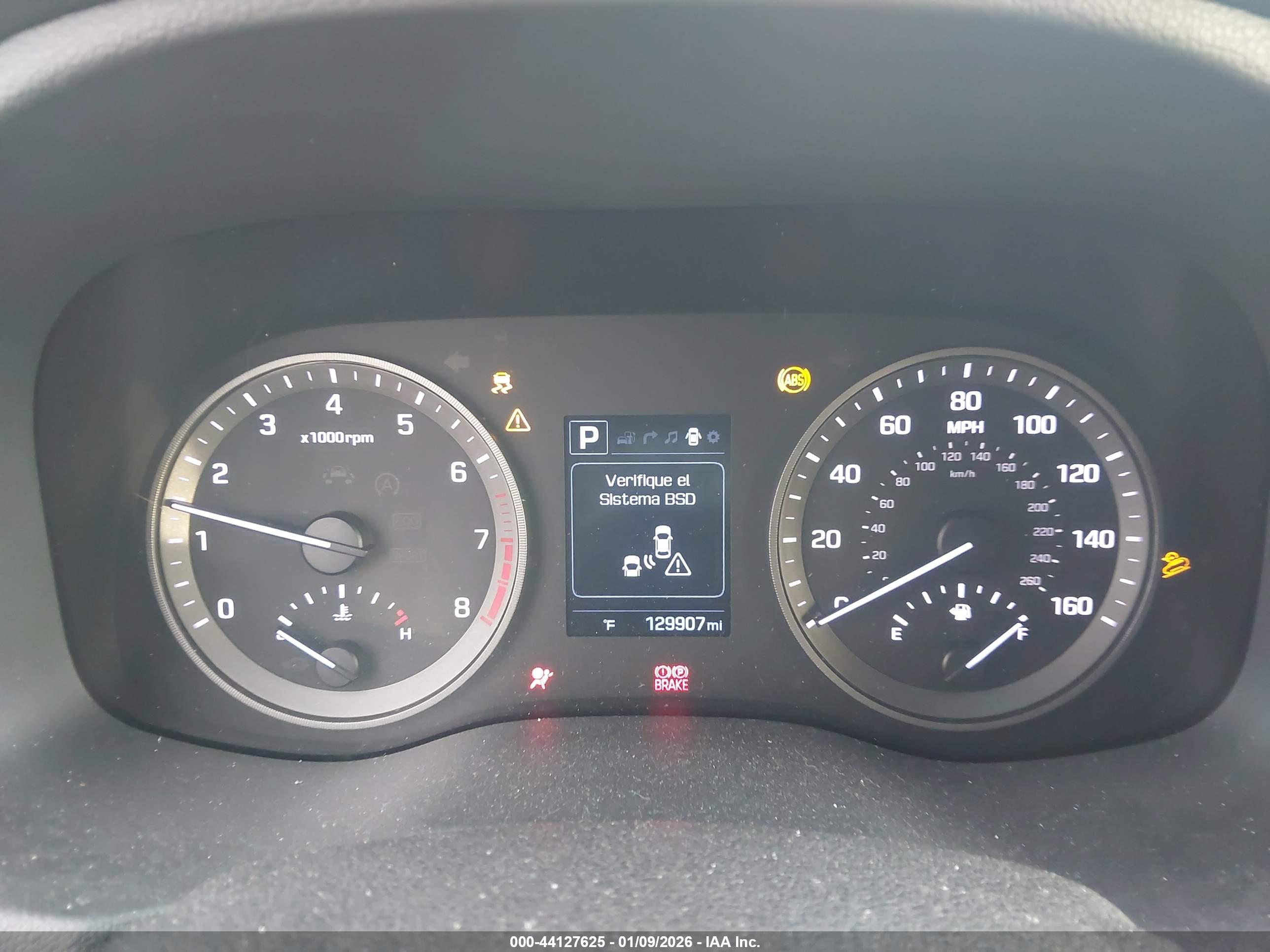 HYUNDAI TUCSON image 7