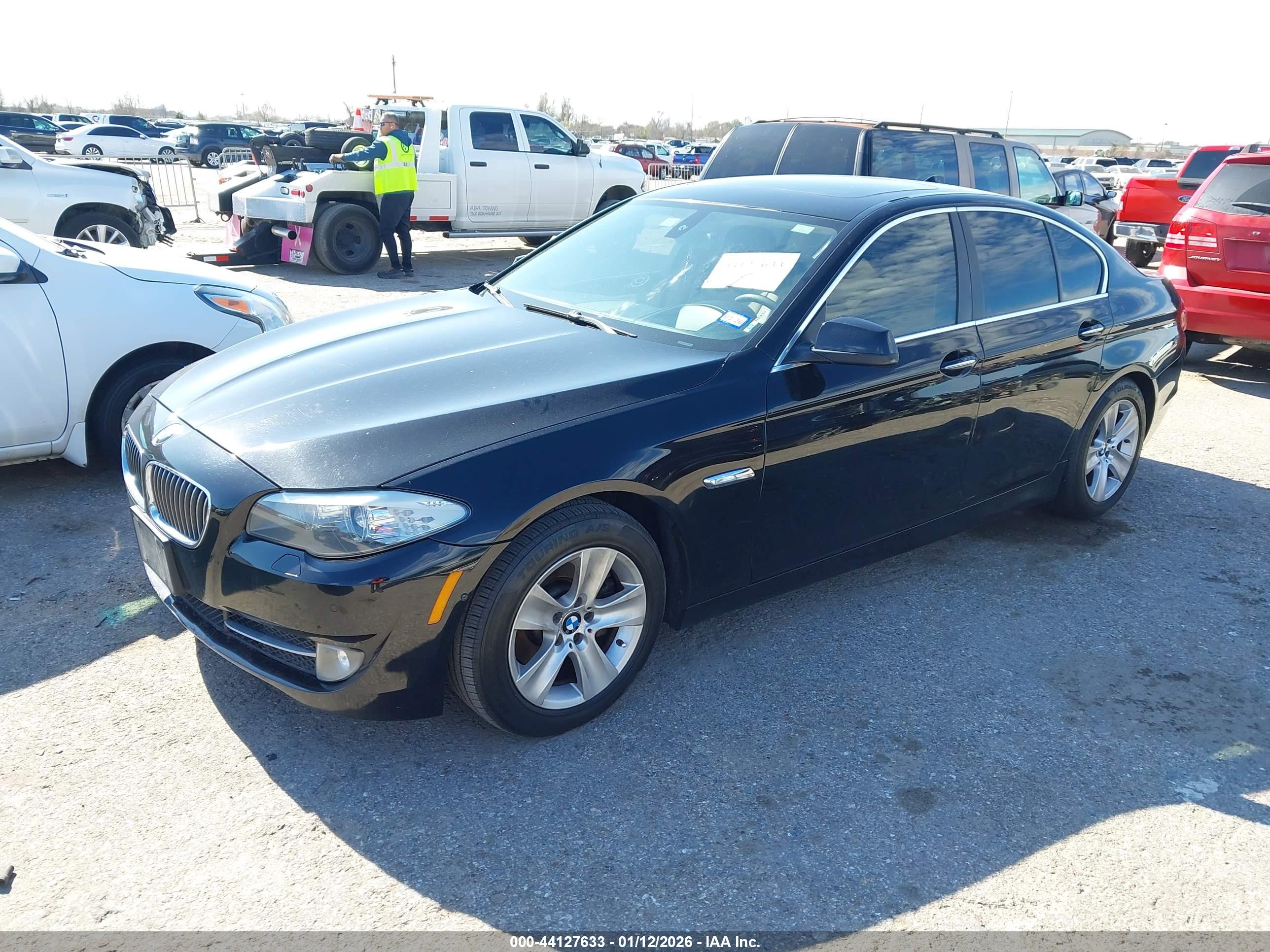 BMW 528 image 2