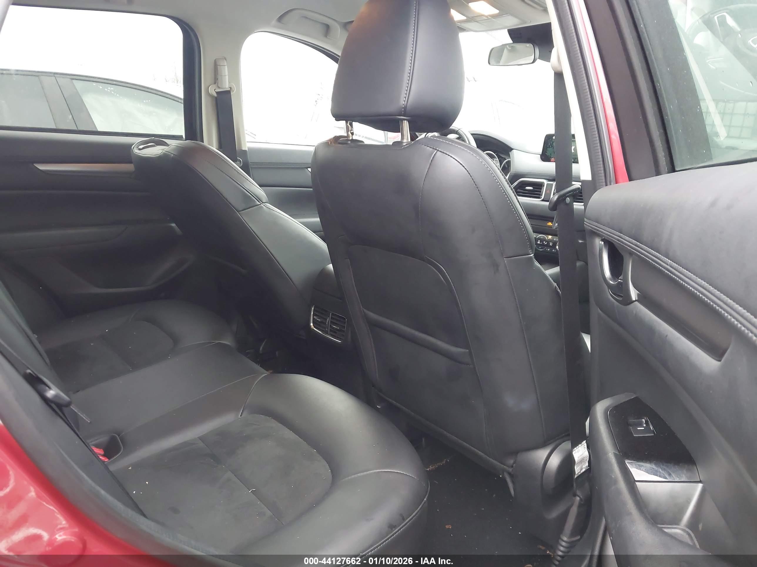 MAZDA CX-5 image 8