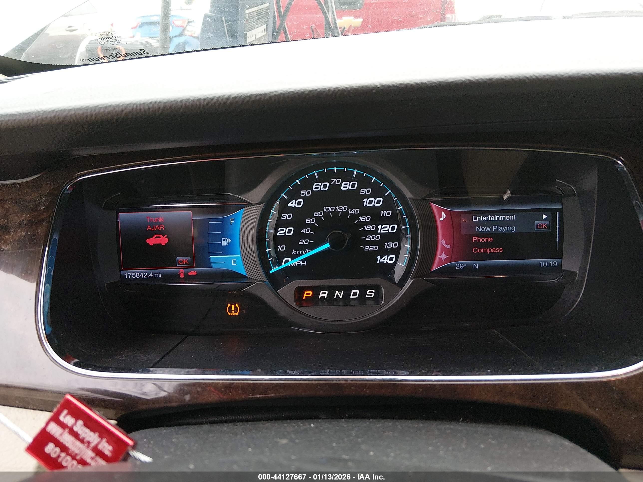 FORD TAURUS image 7