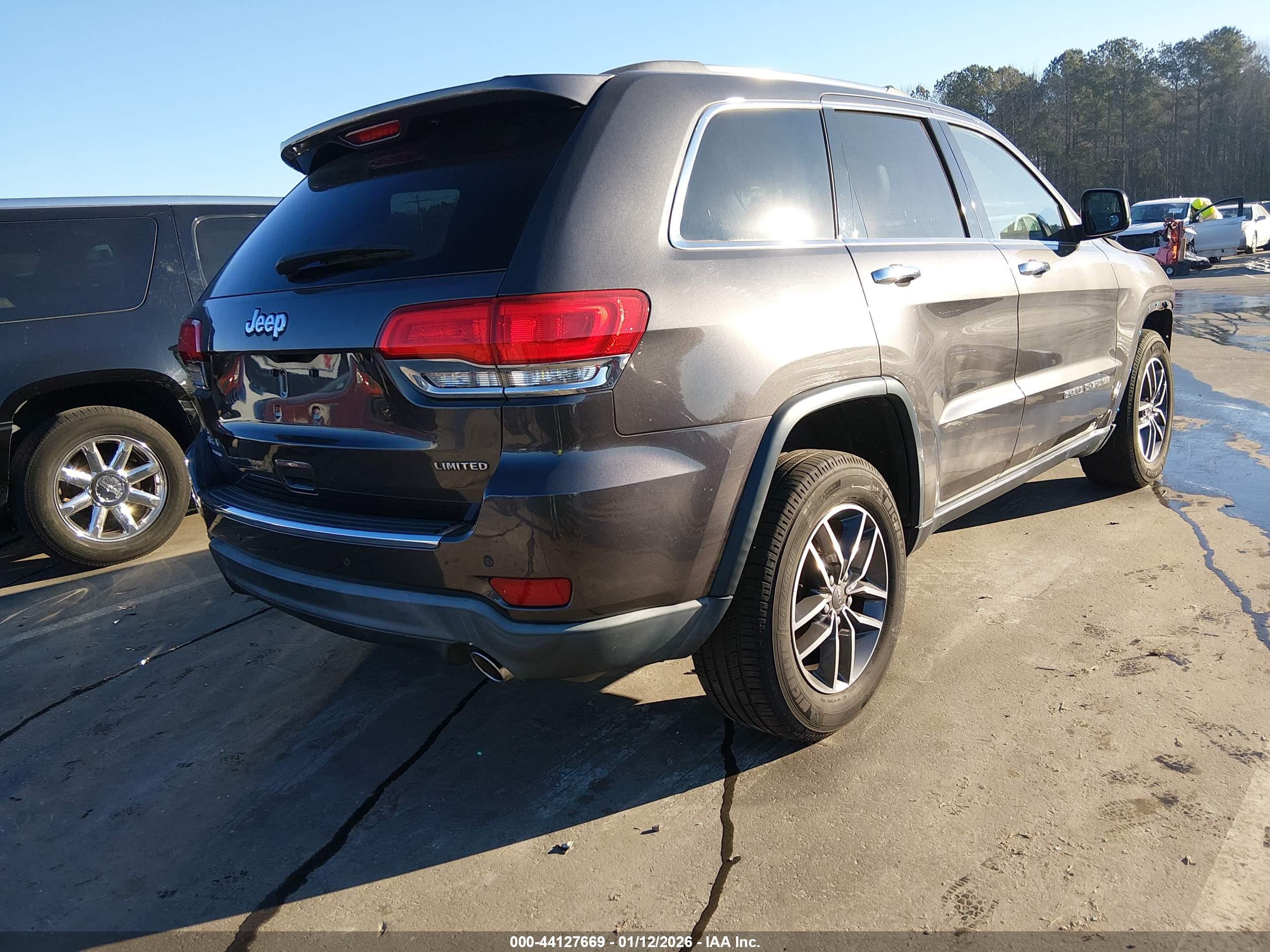 JEEP GRAND image 4