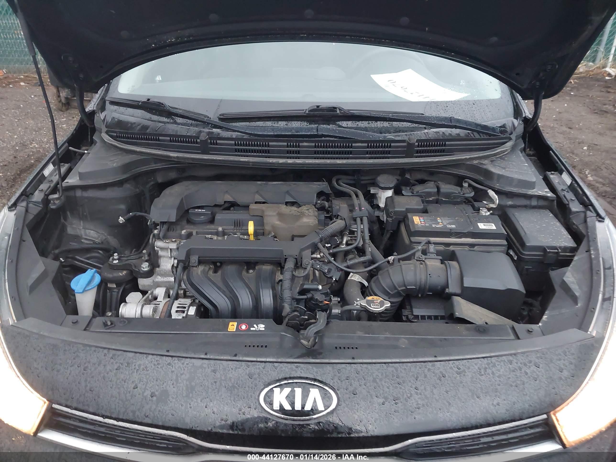 KIA RIO image 10