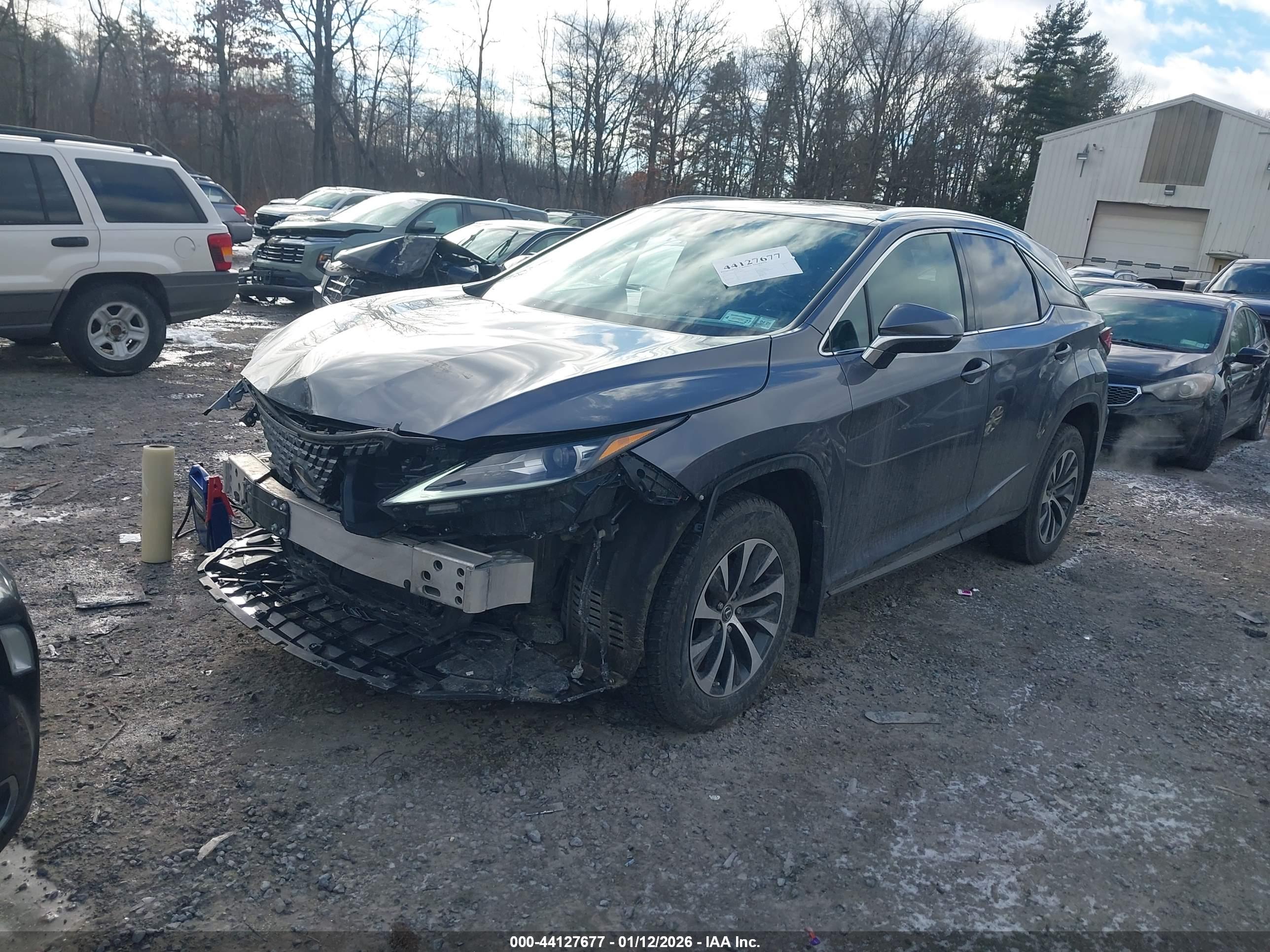 LEXUS RX image 2