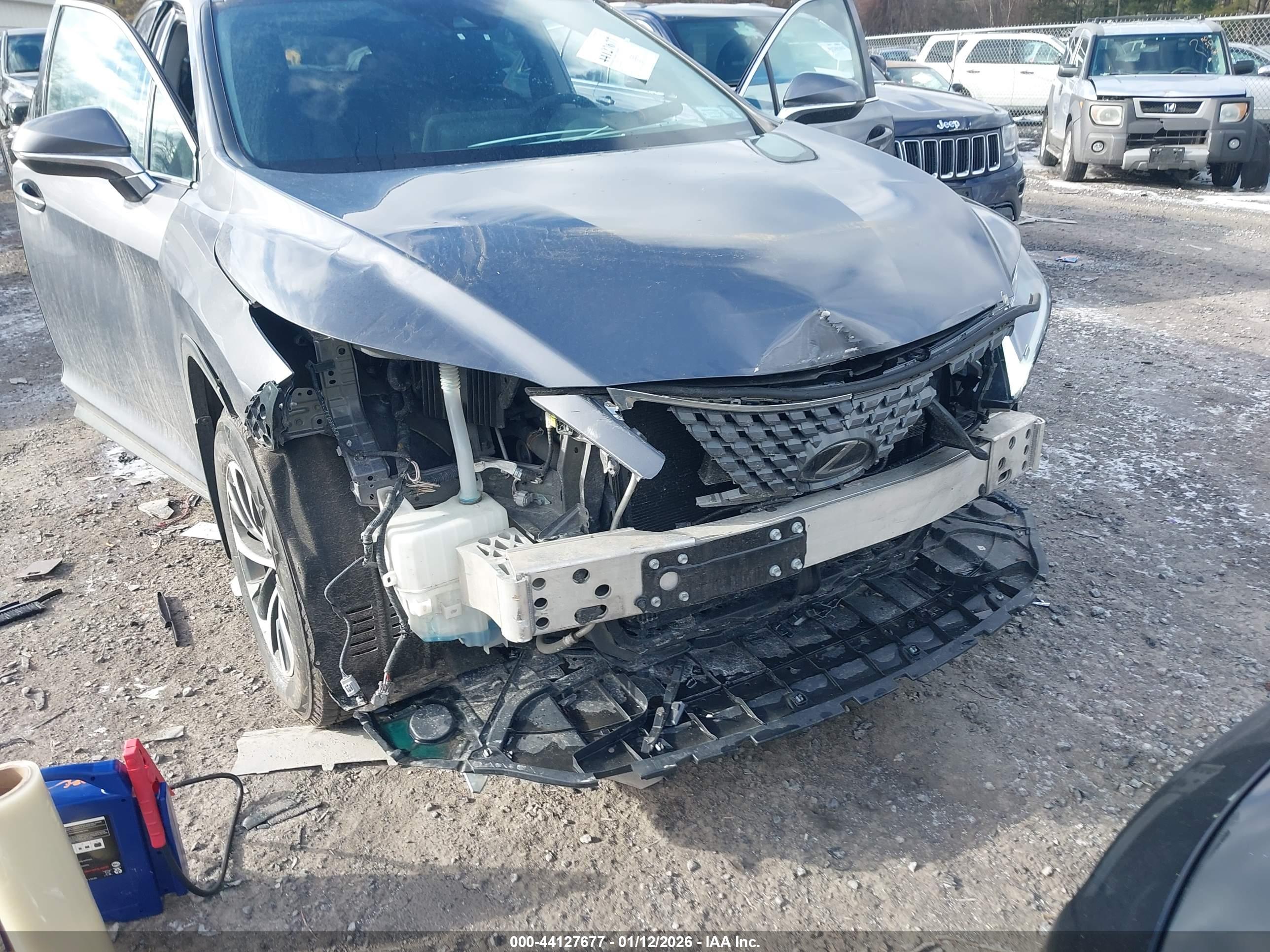 LEXUS RX image 6