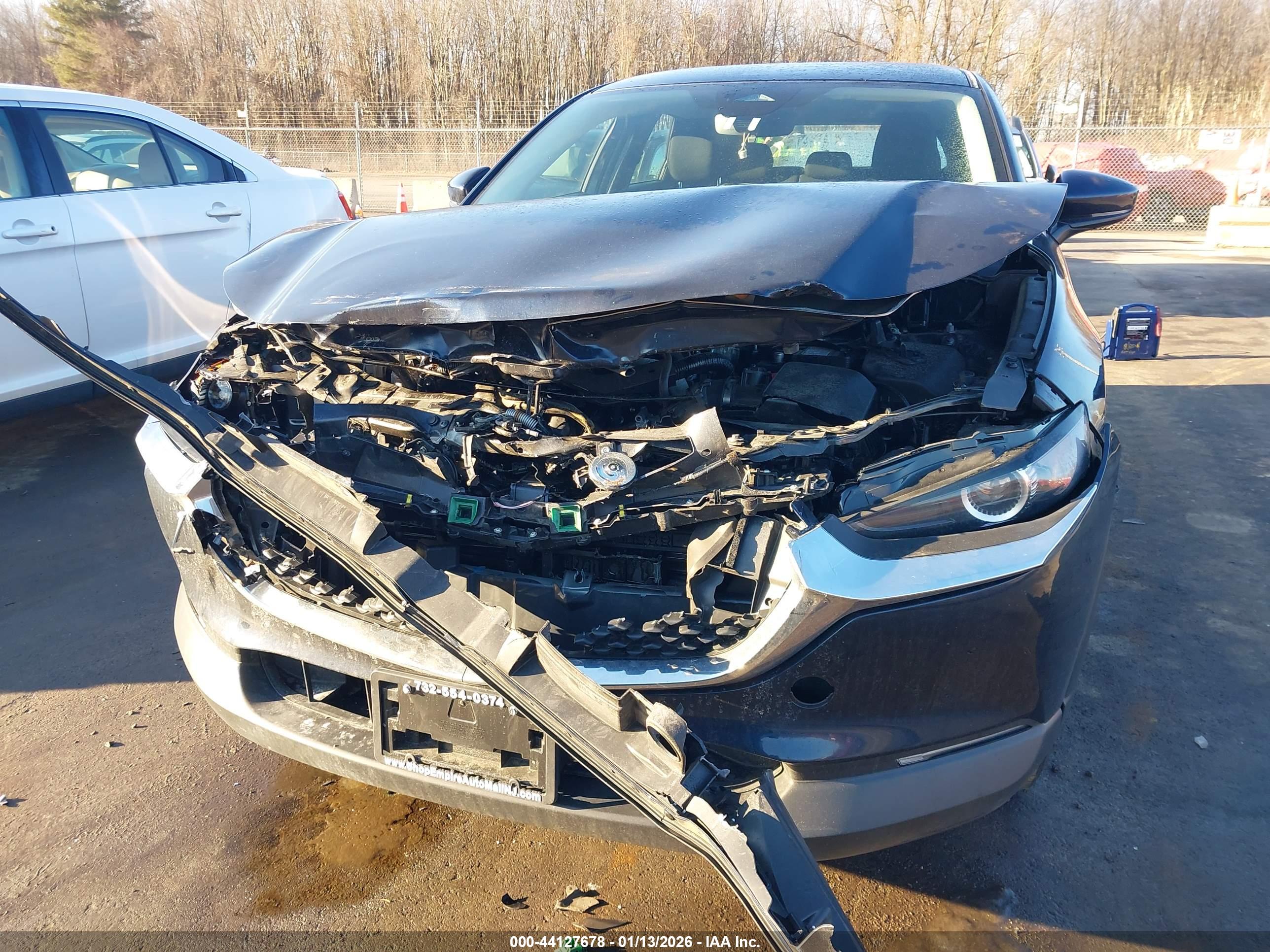 MAZDA CX-30 image 6