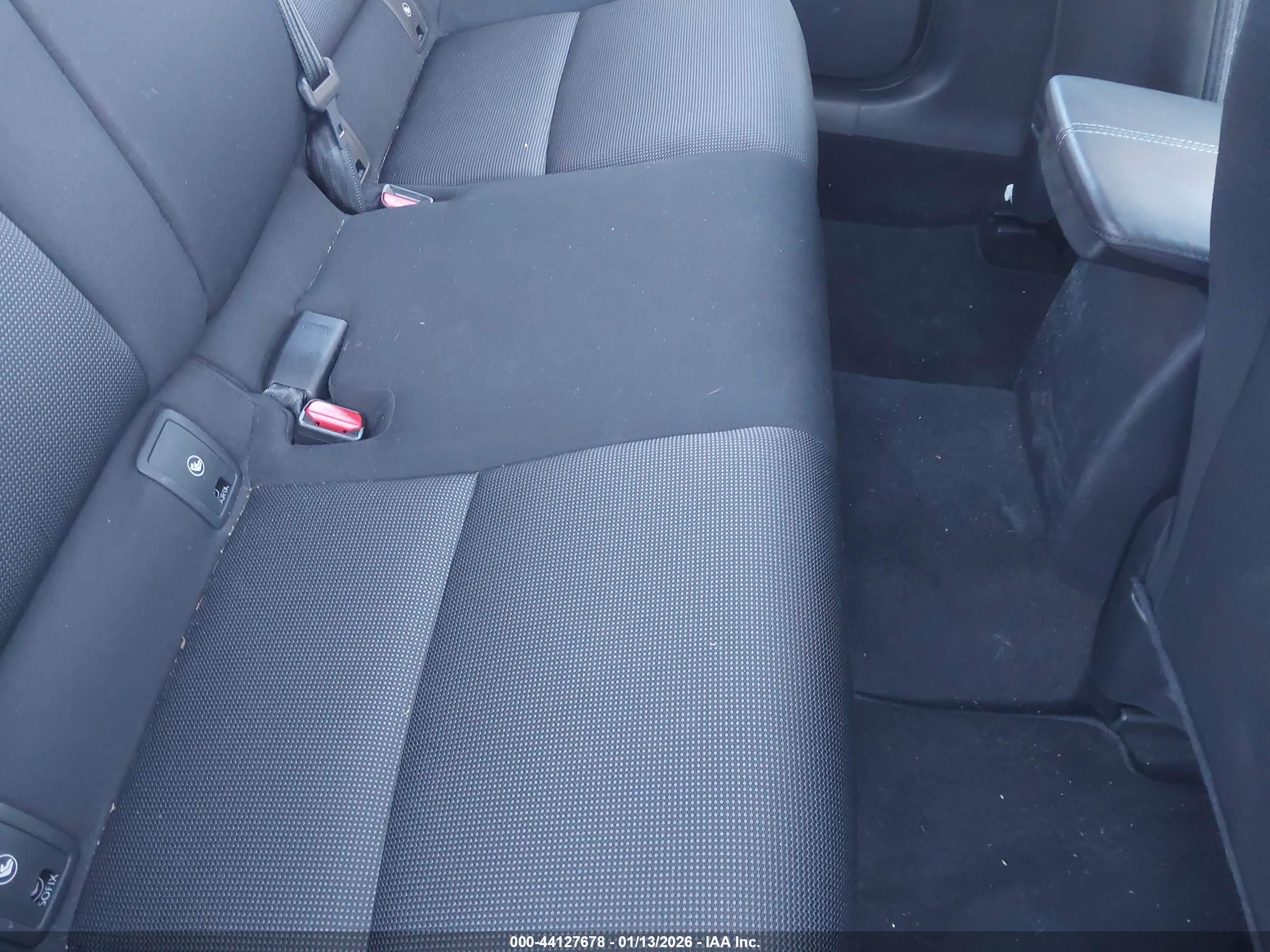 MAZDA CX-30 image 8