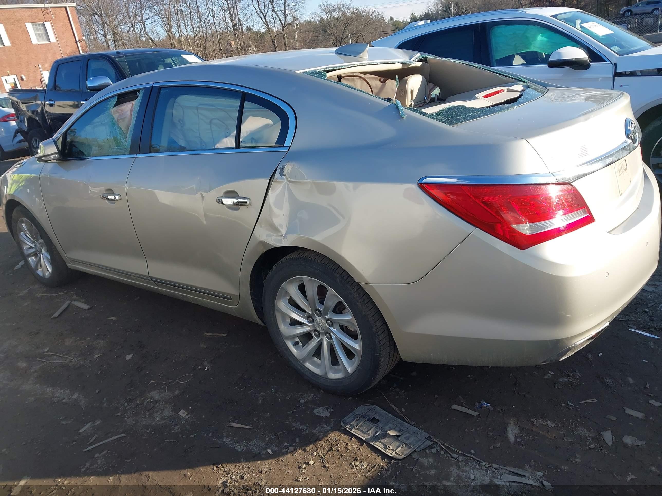 BUICK LACROSSE image 3