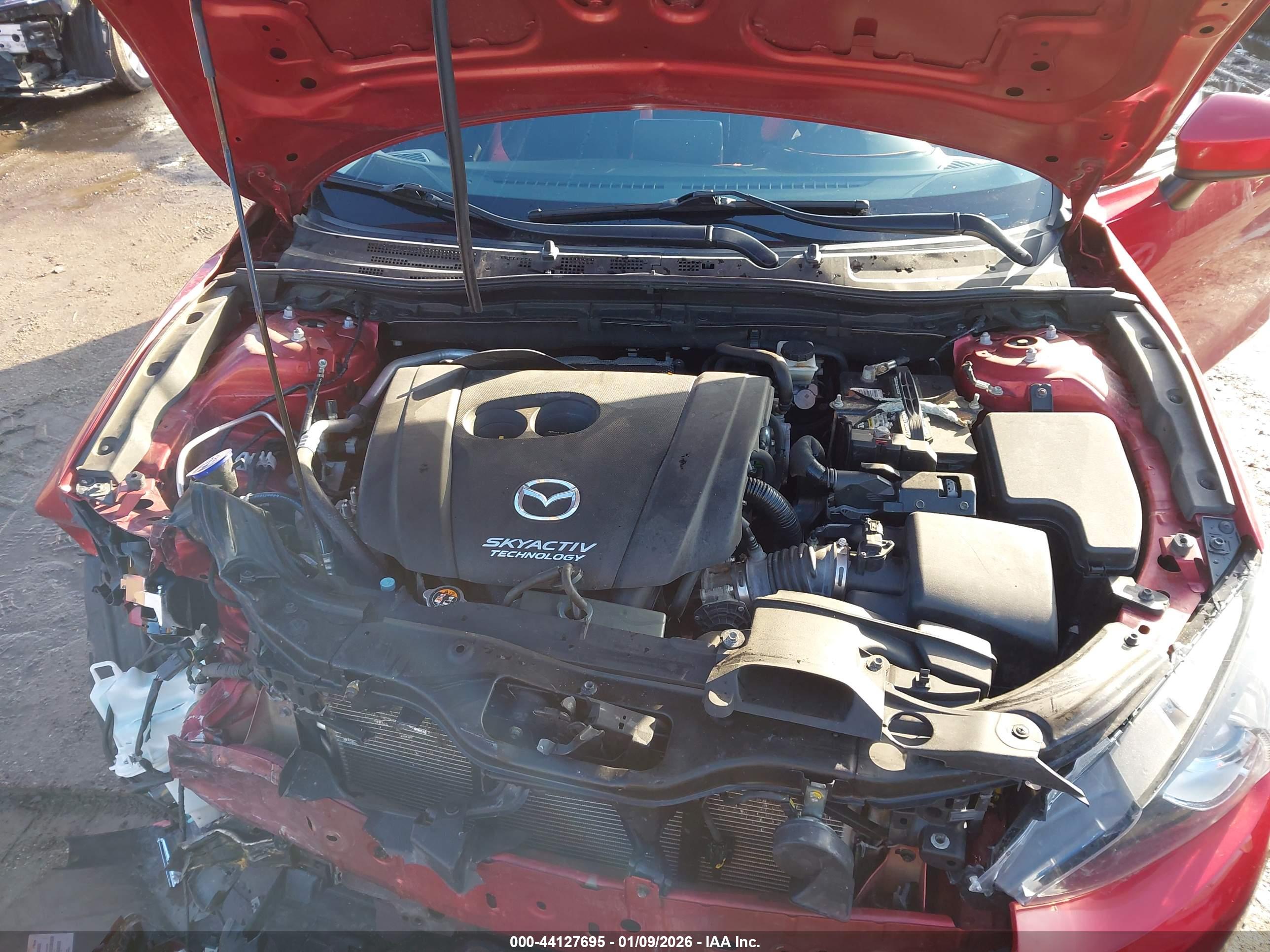 MAZDA 3 image 10