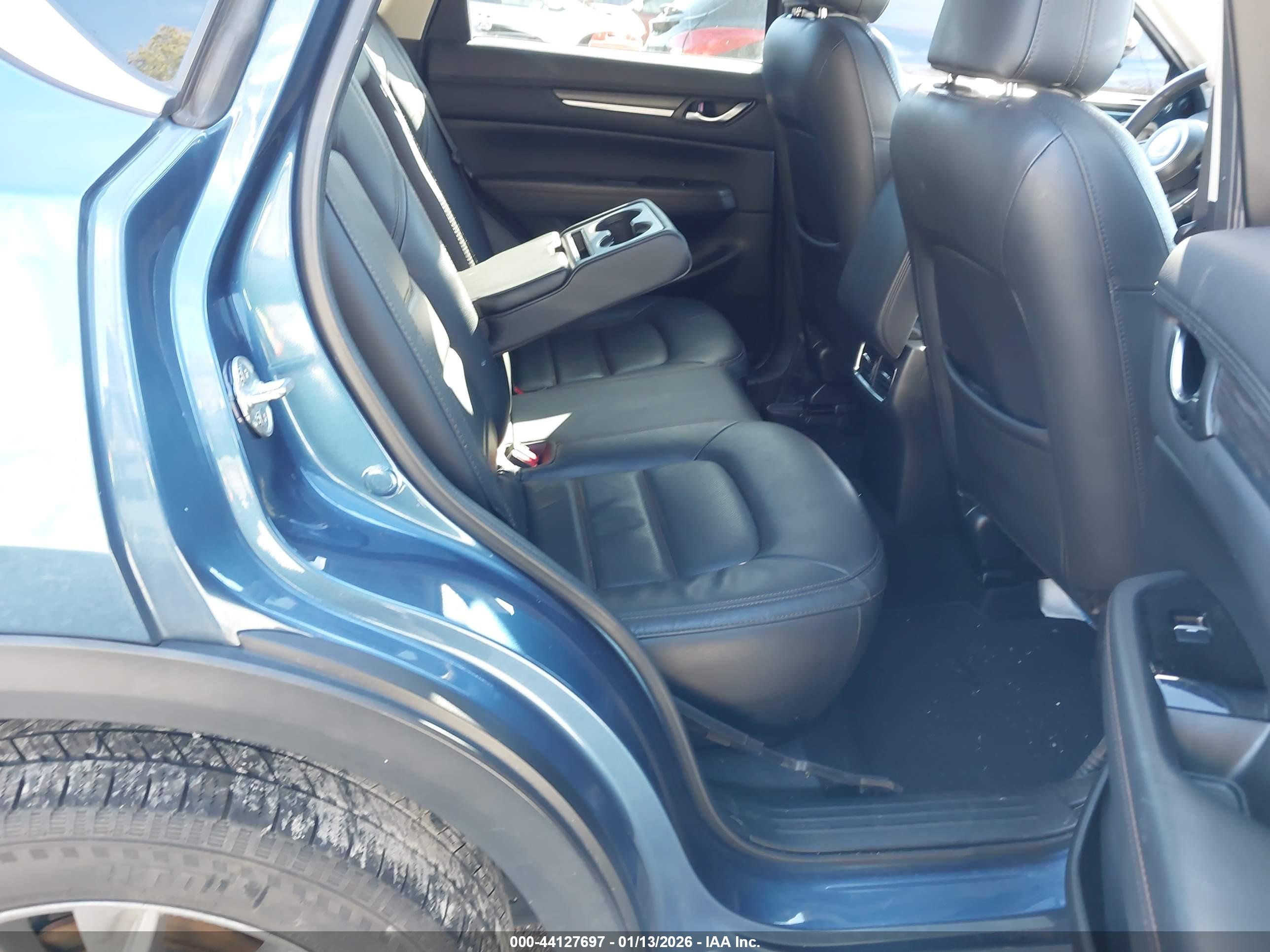 MAZDA CX-5 image 8