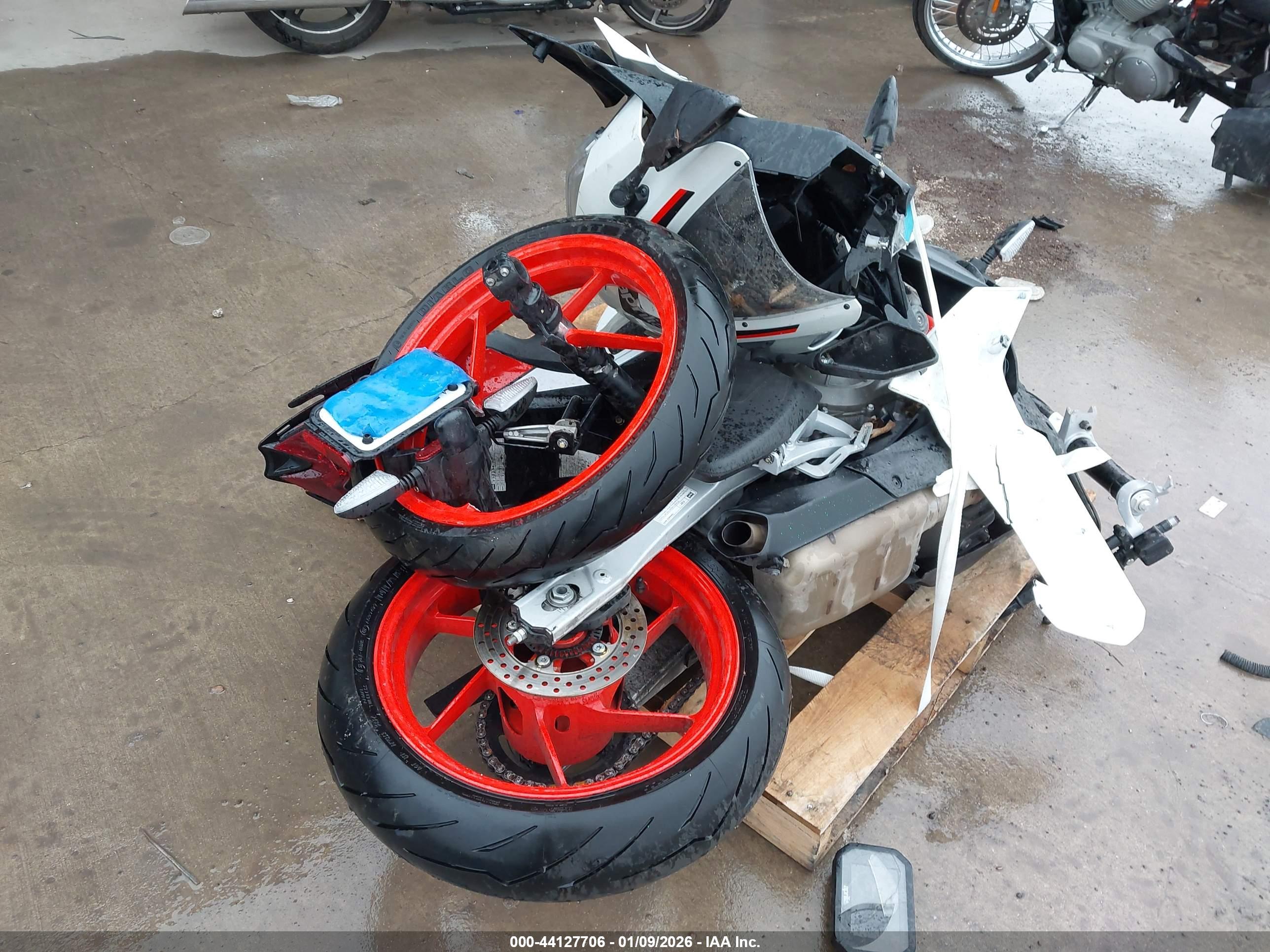 APRILIA RS image 4