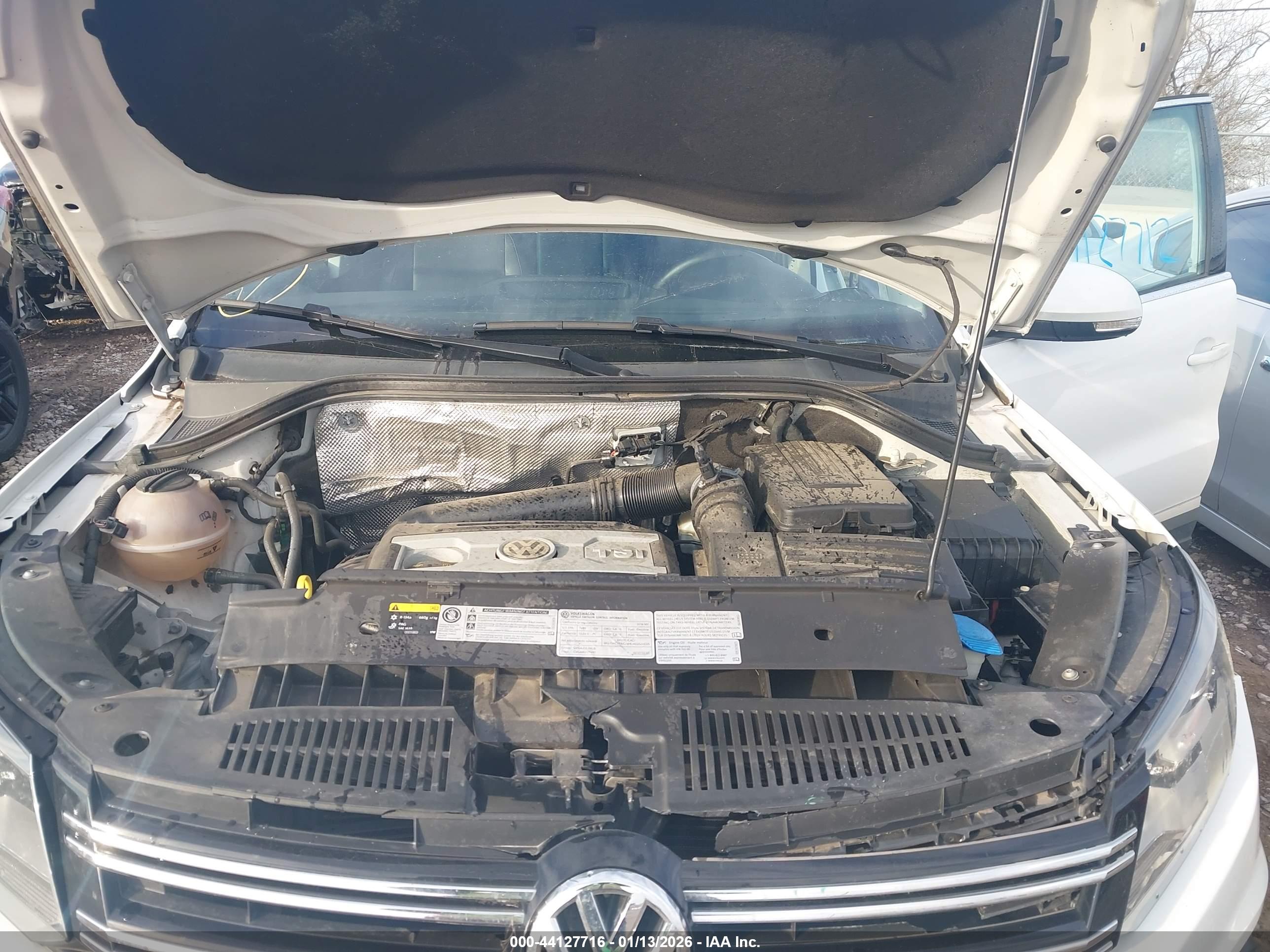 VOLKSWAGEN TIGUAN image 10