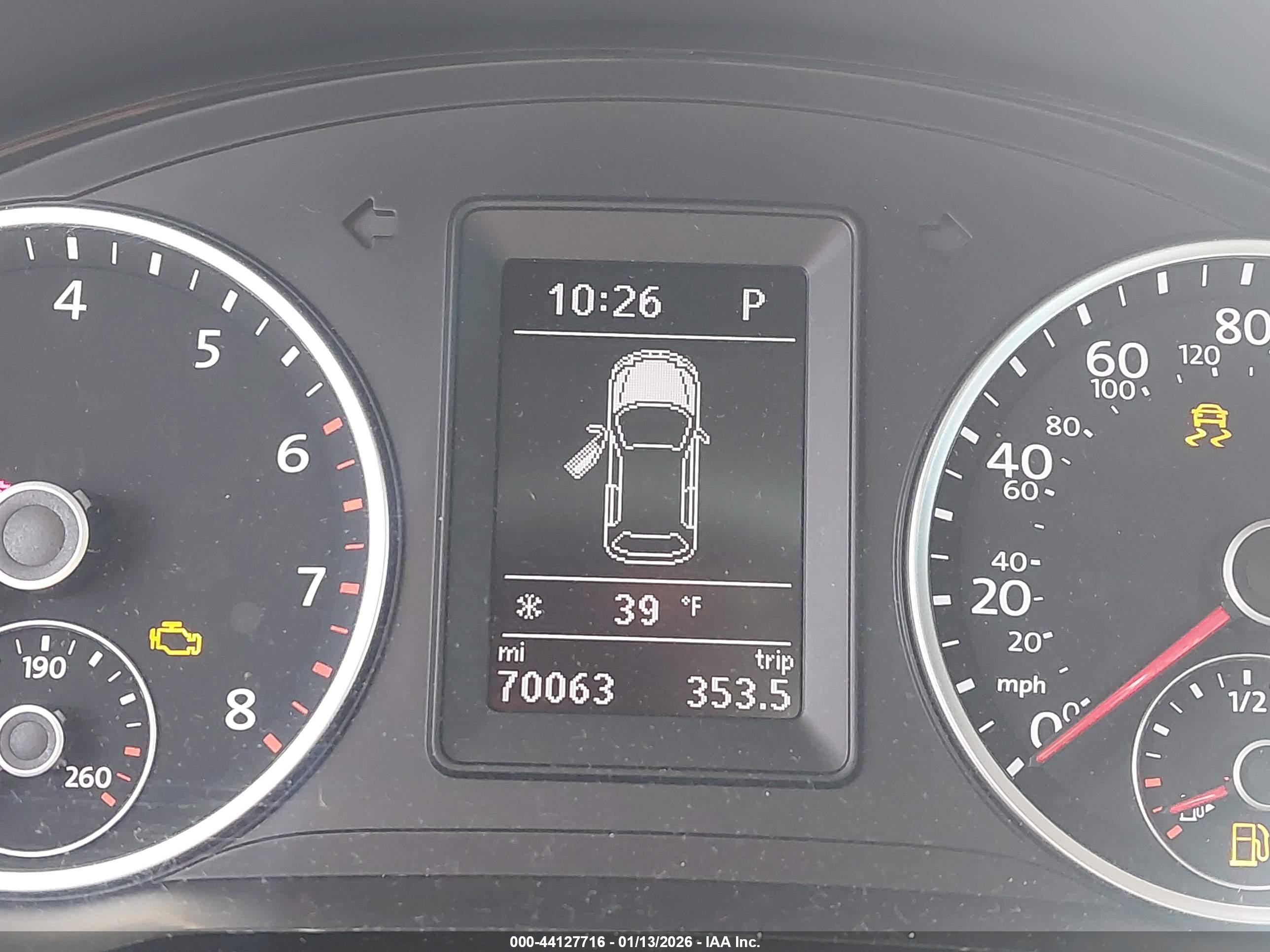 VOLKSWAGEN TIGUAN image 7