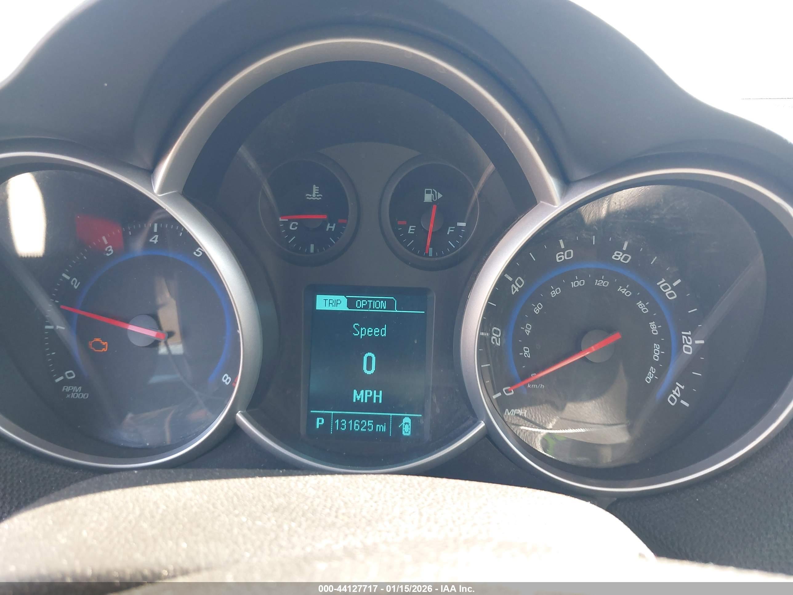 CHEVROLET CRUZE image 7