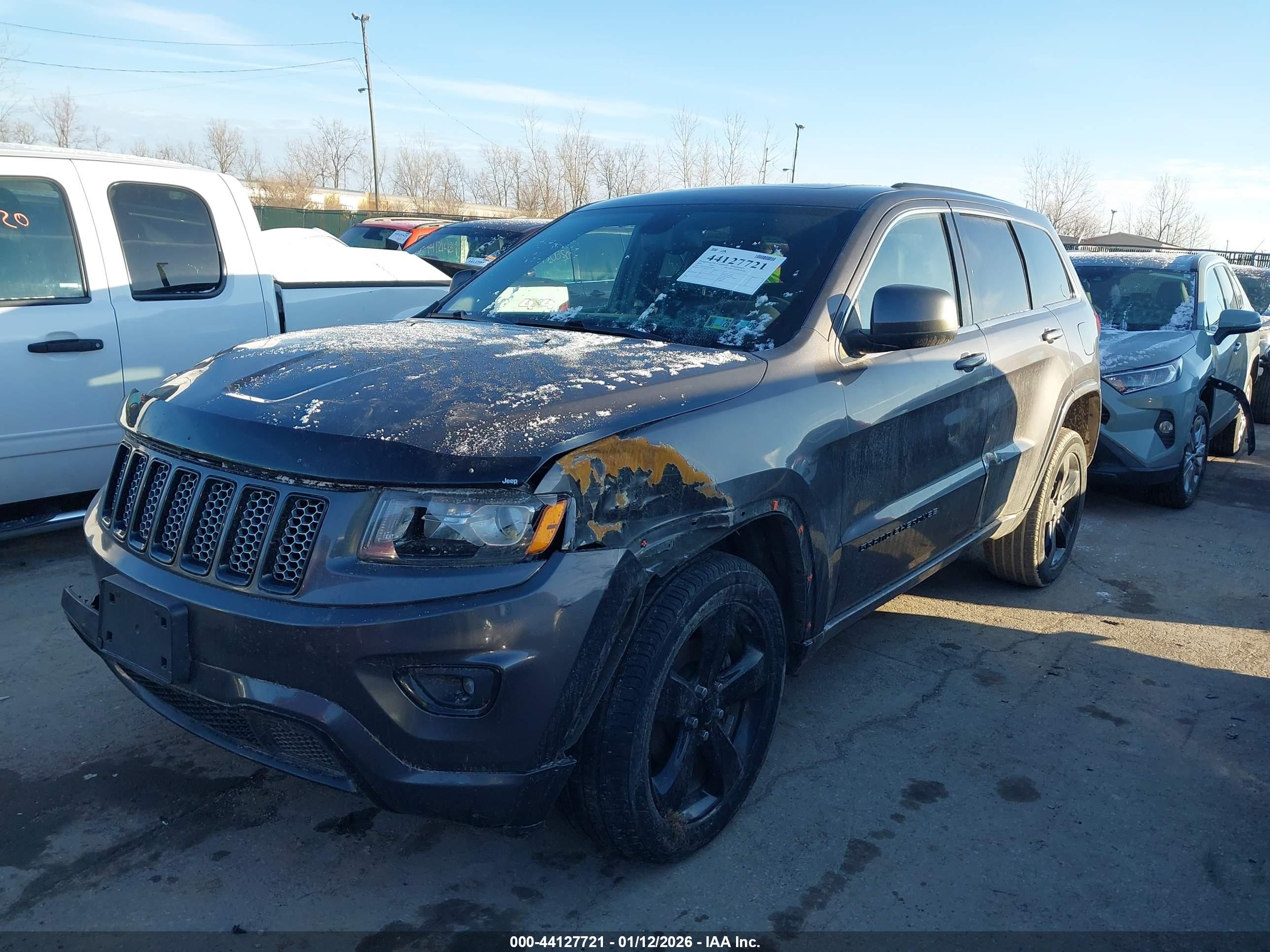 JEEP GRAND image 2